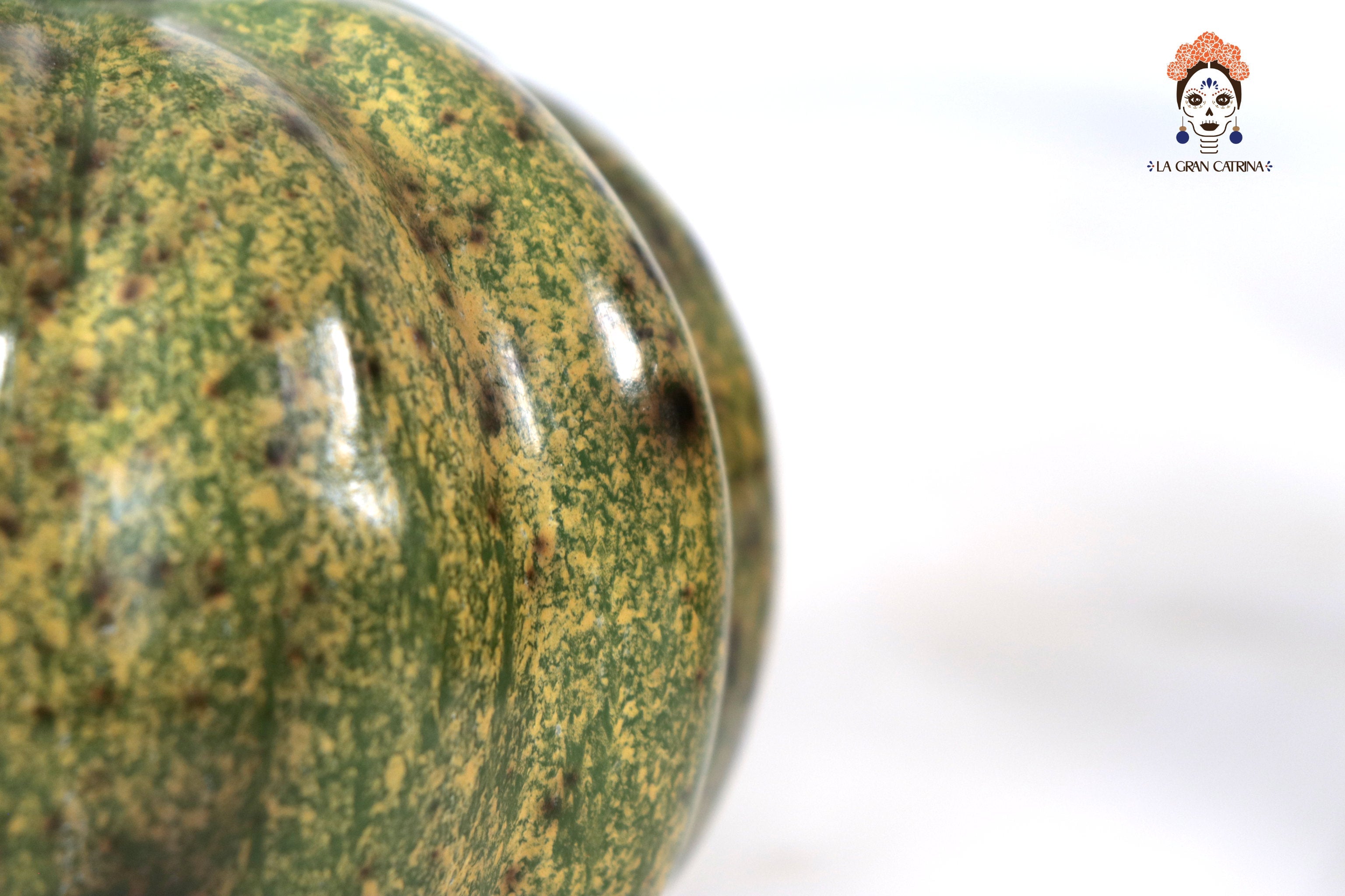 Set 3 Pumpkins Handcrafted Decorative Greens - 8.7 in. Trejo