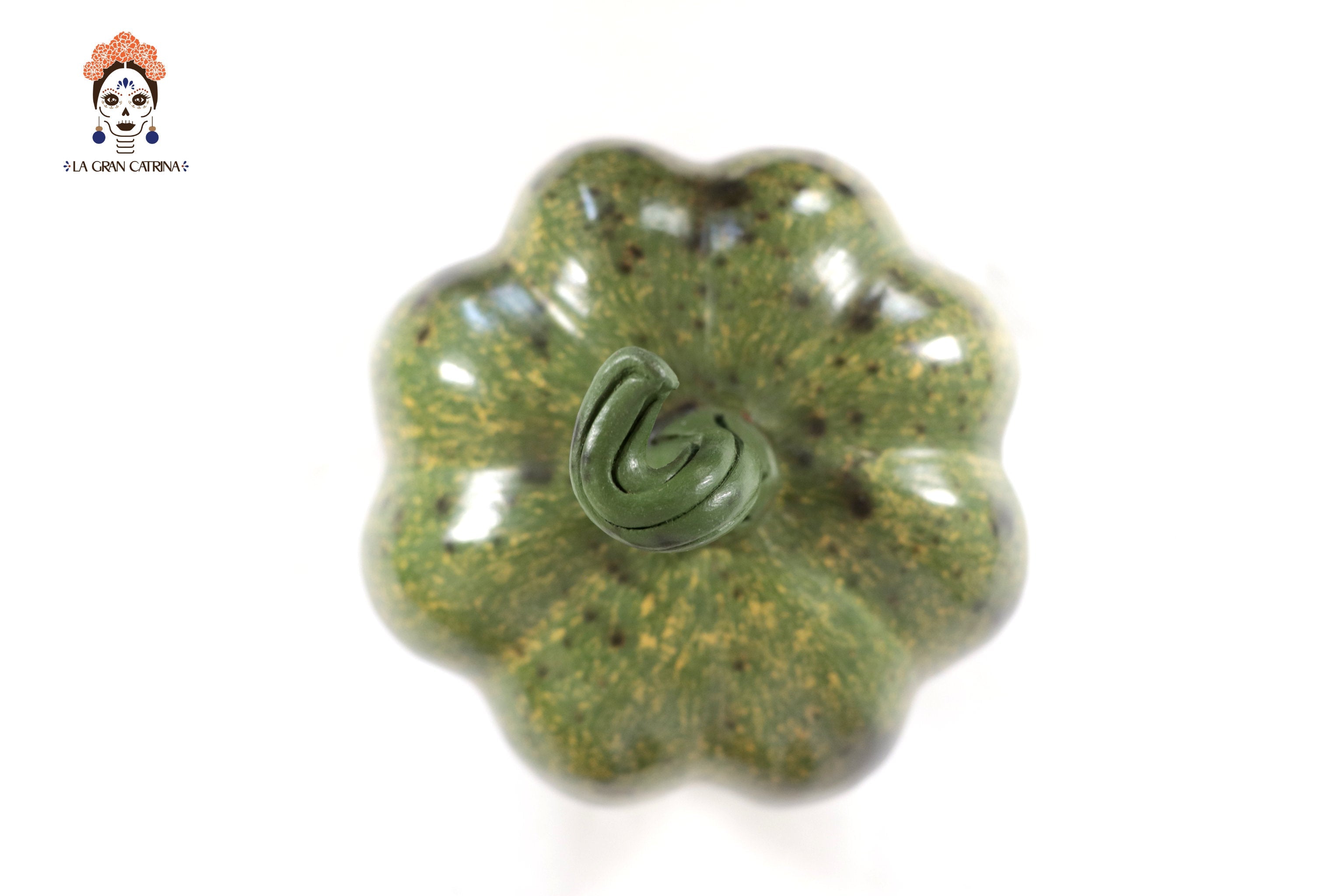 Set 3 Pumpkins Handcrafted Decorative Greens - 8.7 in. Trejo