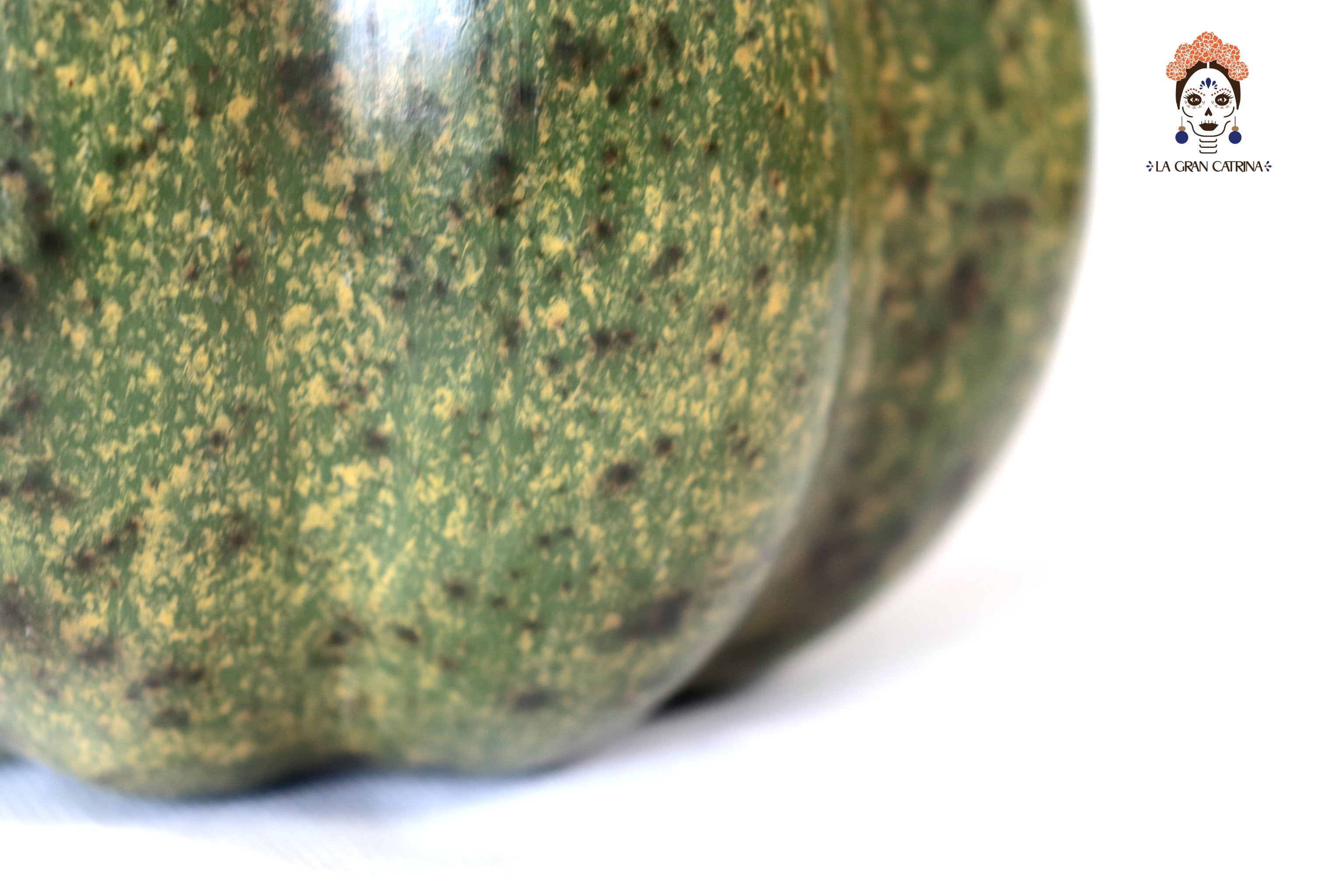 Set 3 Pumpkins Handcrafted Decorative Greens - 8.7 in. Trejo
