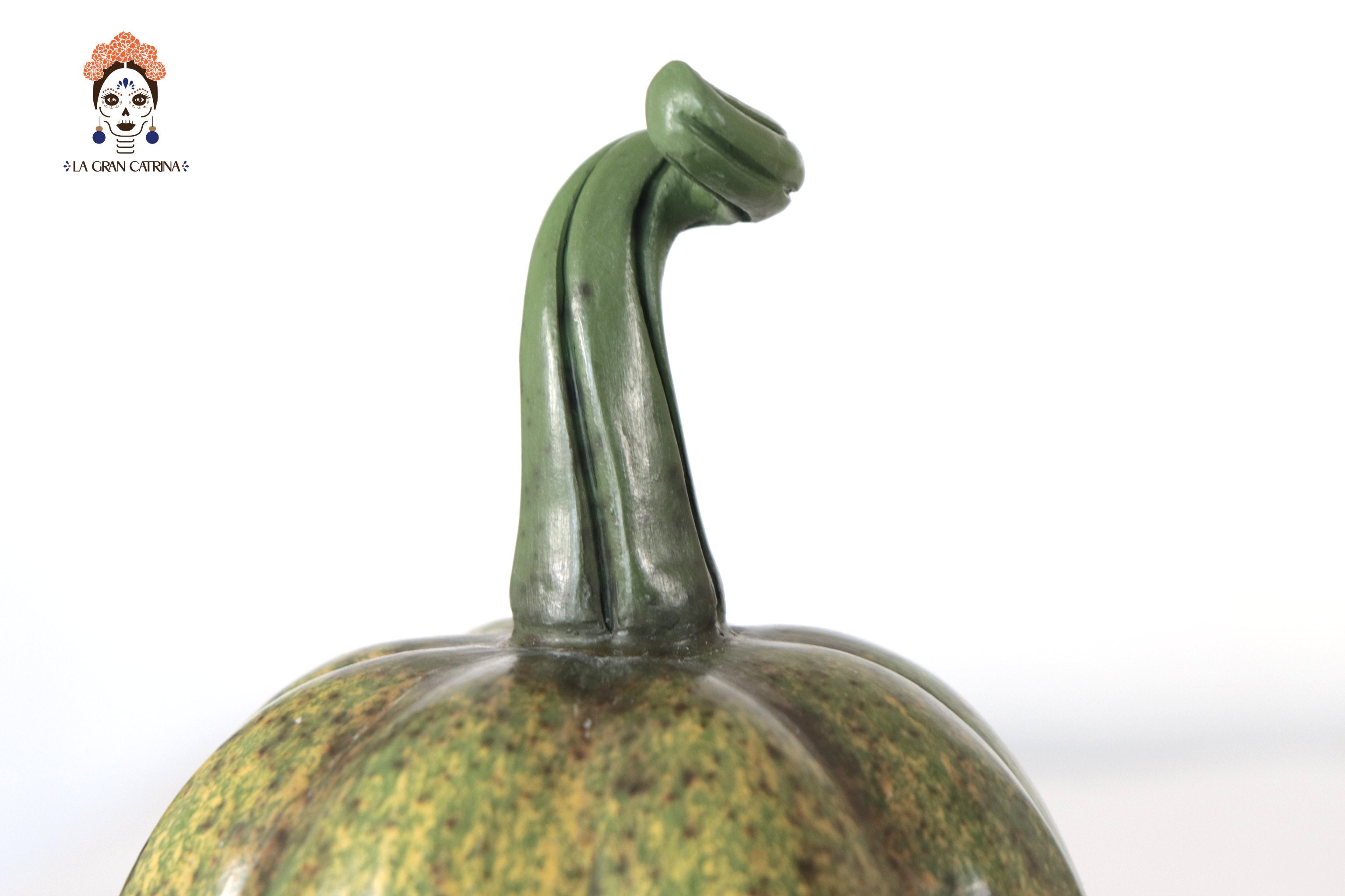 Set 3 Pumpkins Handcrafted Decorative Greens - 8.7 in. Trejo