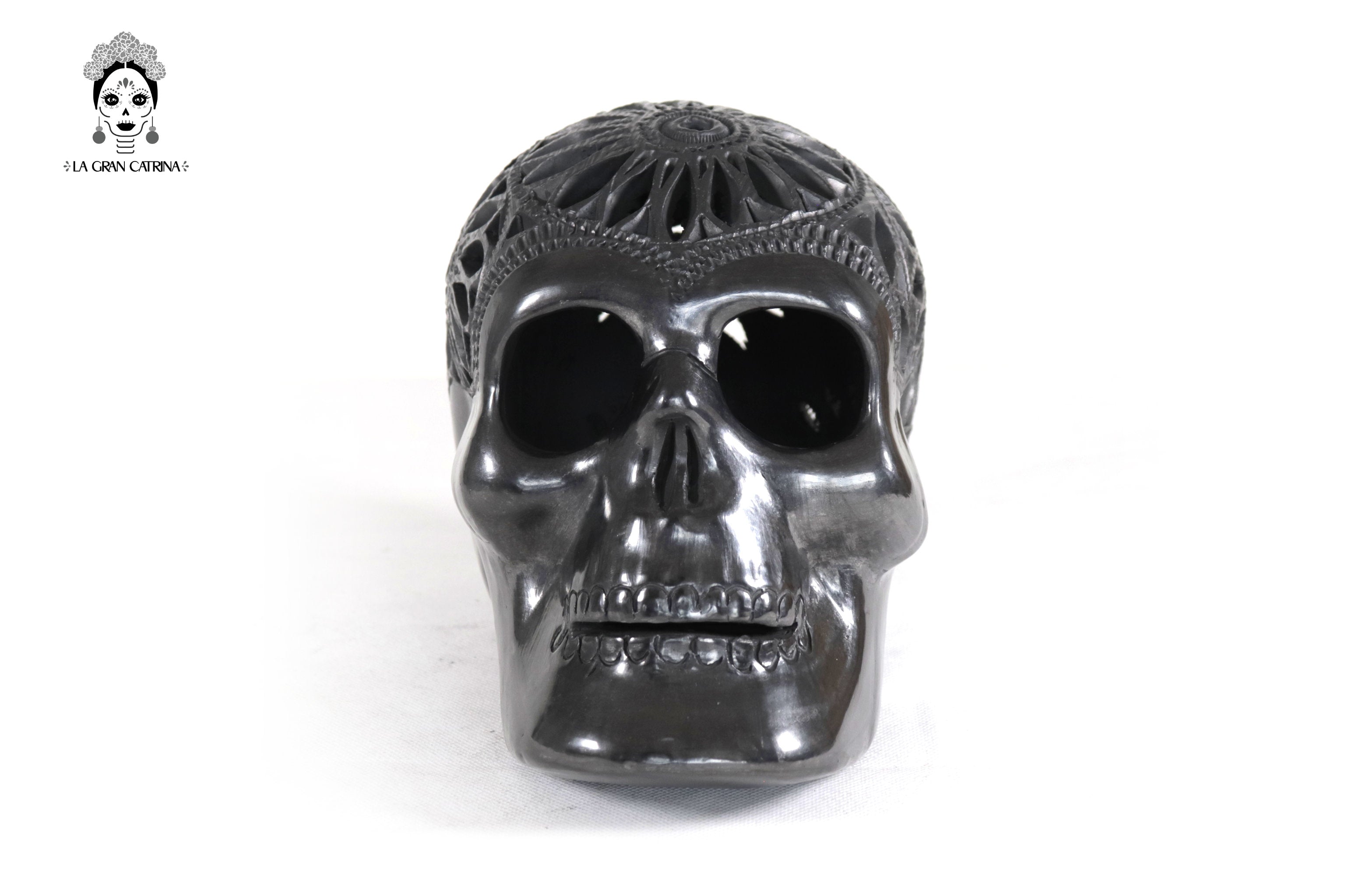Black Clay Skull 7.1 in. Tere Oax