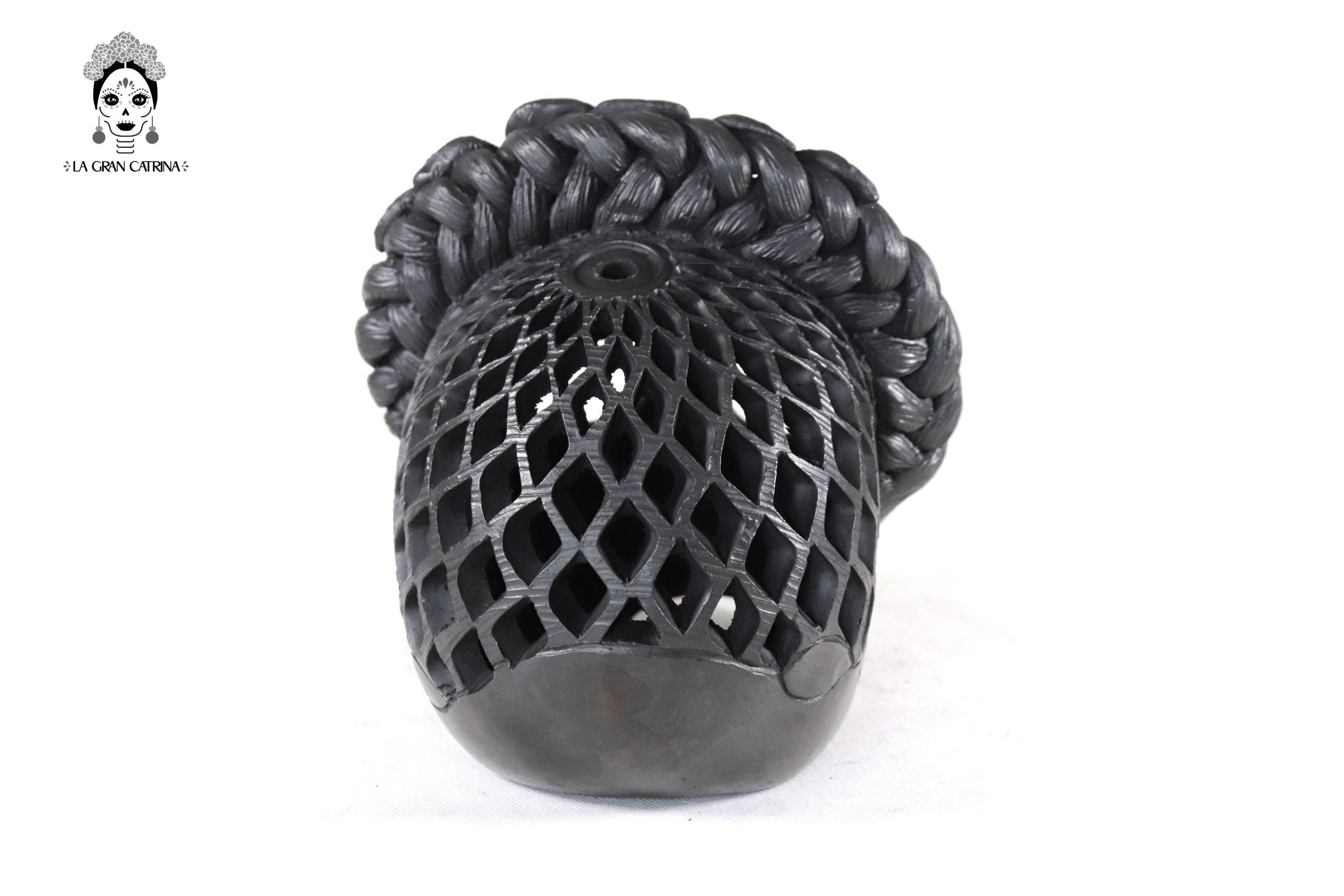 Black Clay Skull with Flowers 7.9 in. Tere Oax