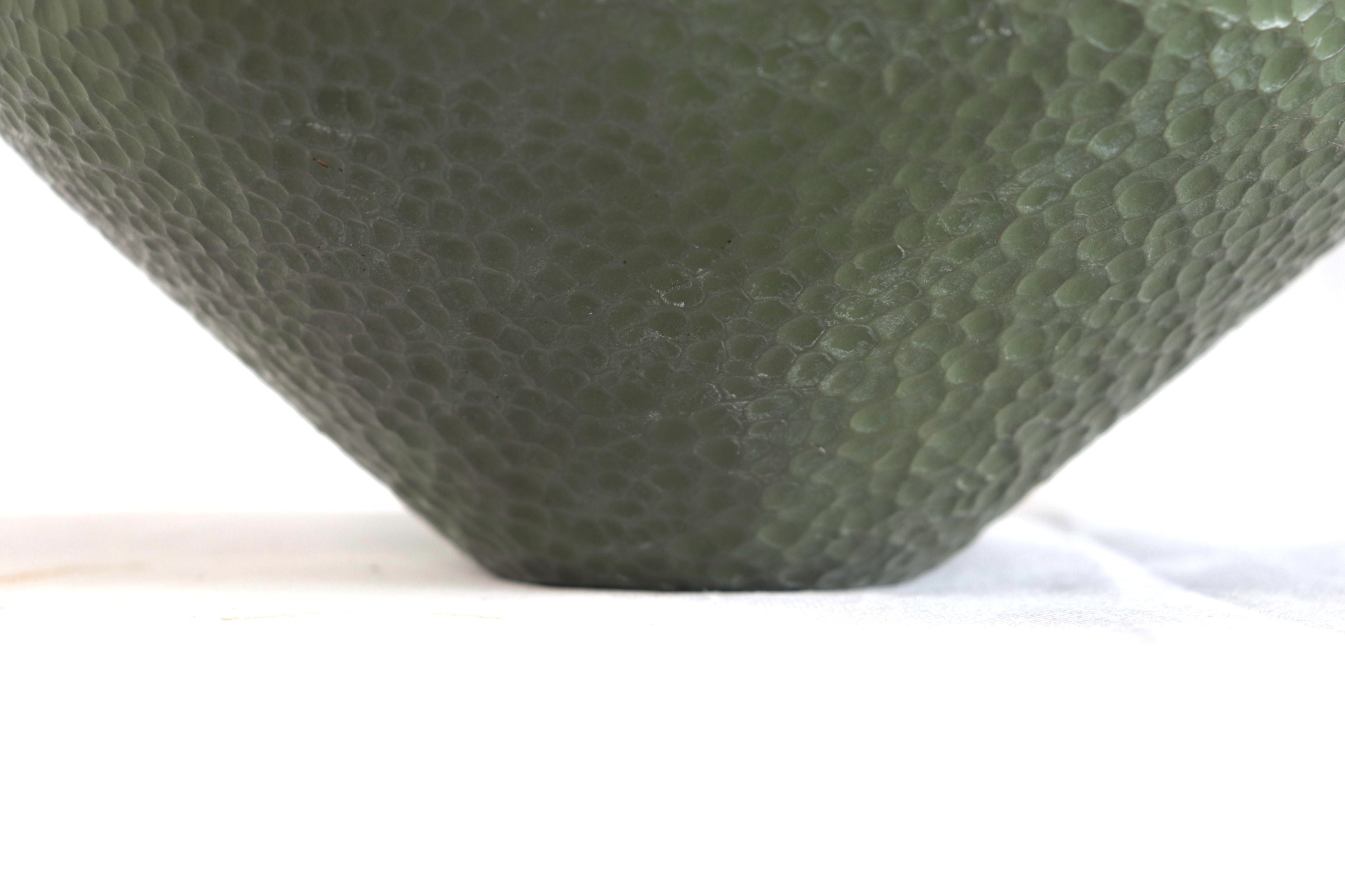 Vase moderno Clay martillado green - 10 in. Trejo