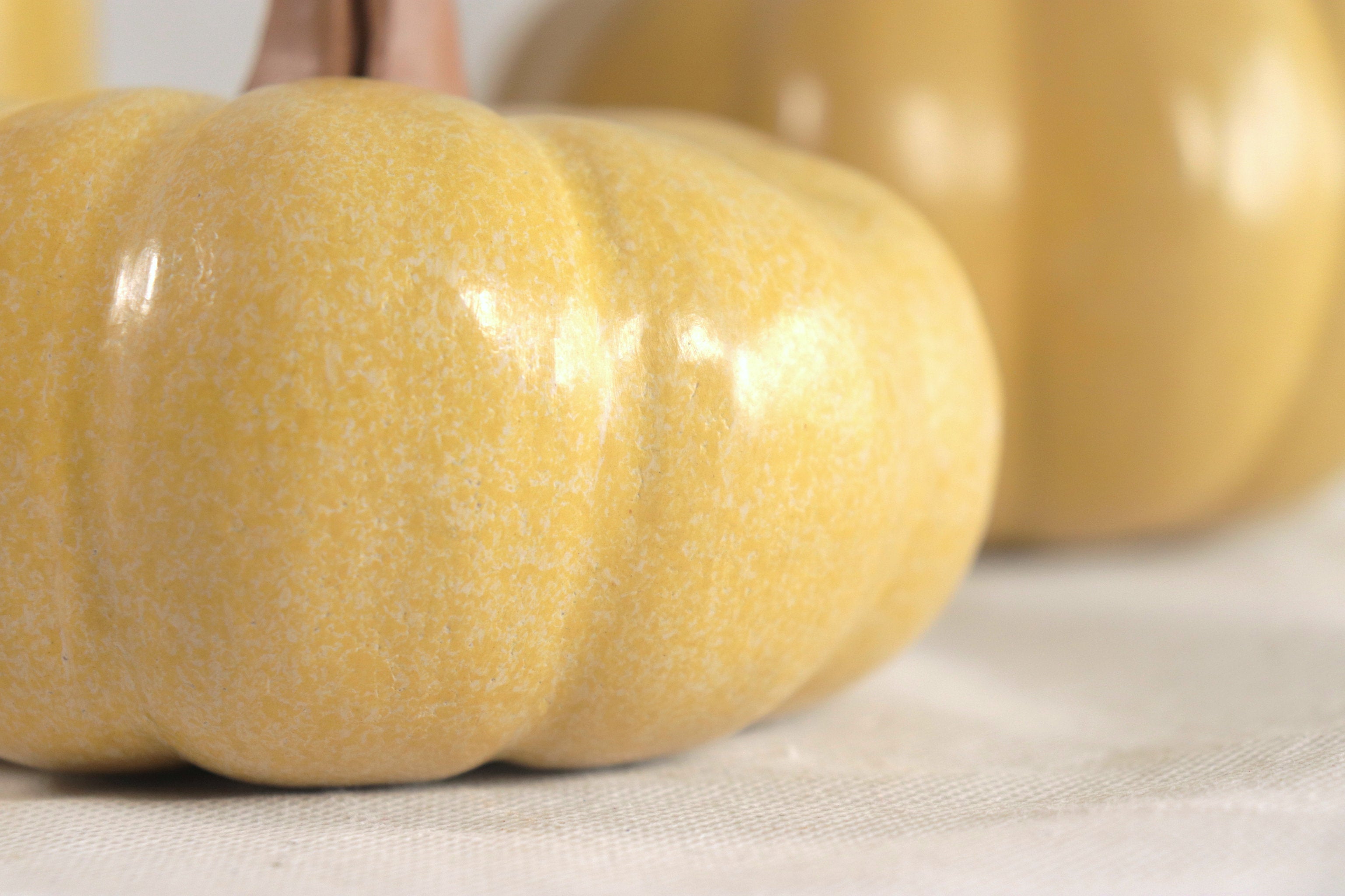Set of 3 Pumpkins yellow Trejo