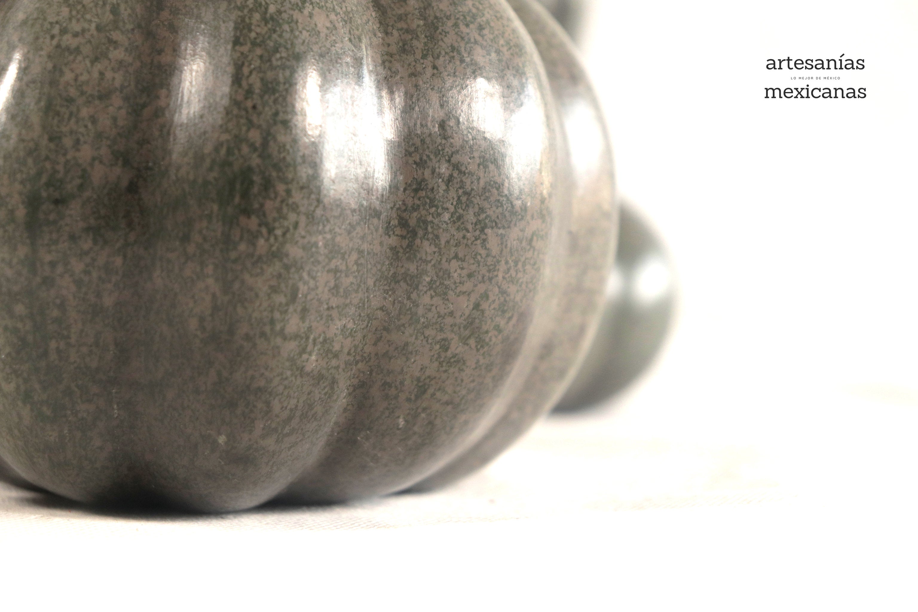 Set of 3 Pumpkins green grayish Trejo