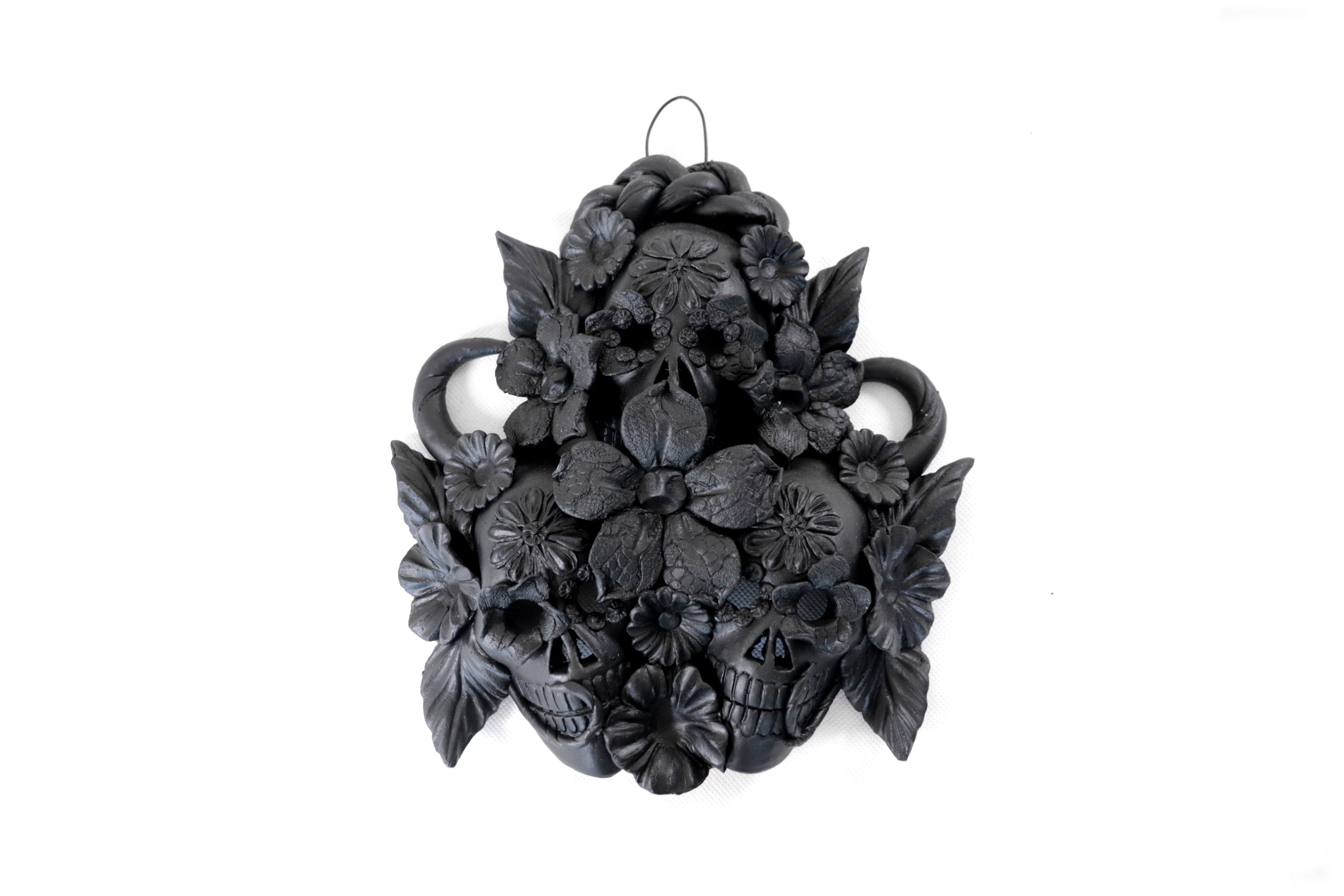 Skulls Blacks with Flowers I - 7.8 in. Brenda Capula