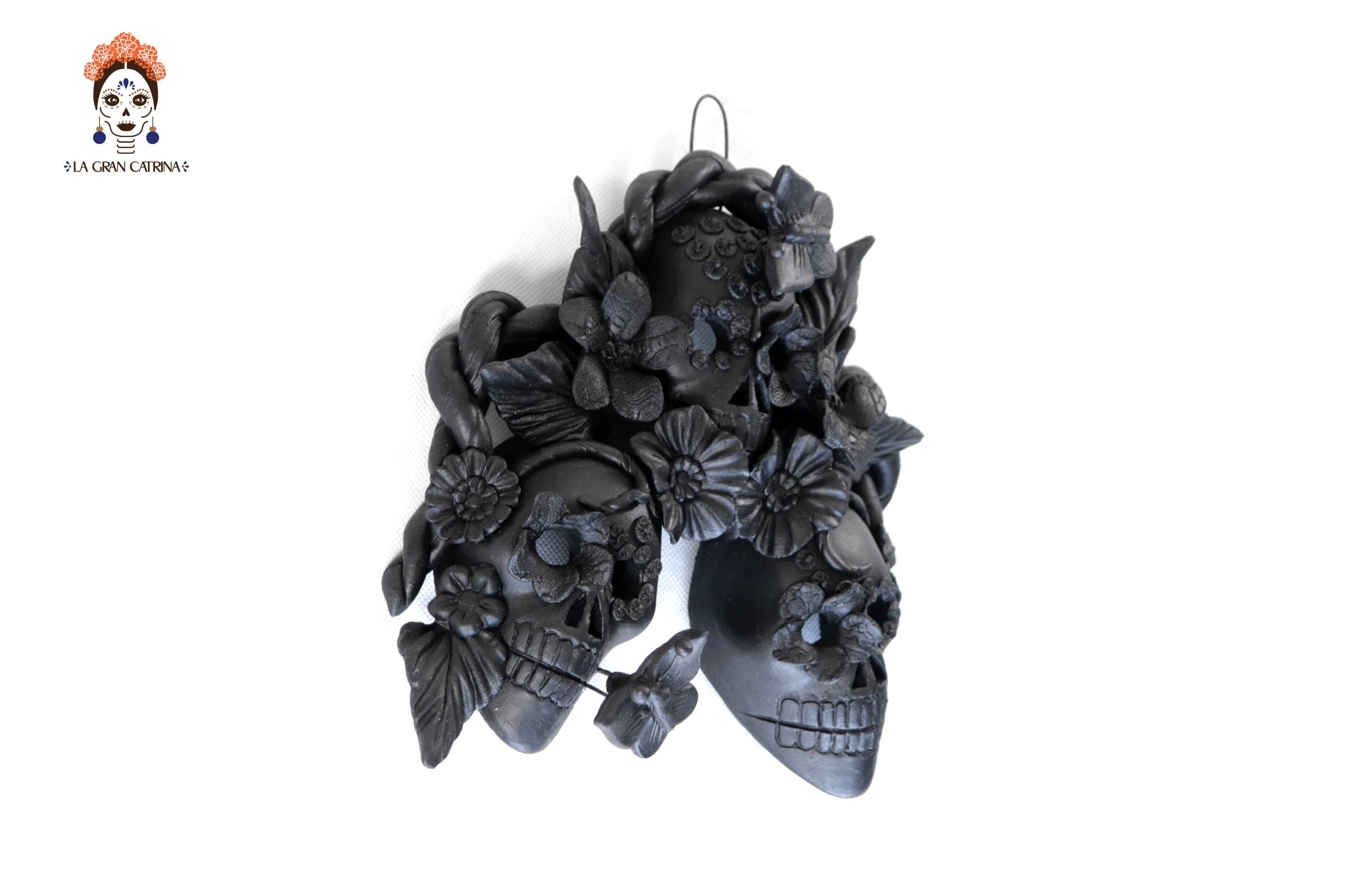 Skulls Blacks with Flowers II - 7.8 in. Brenda Capula