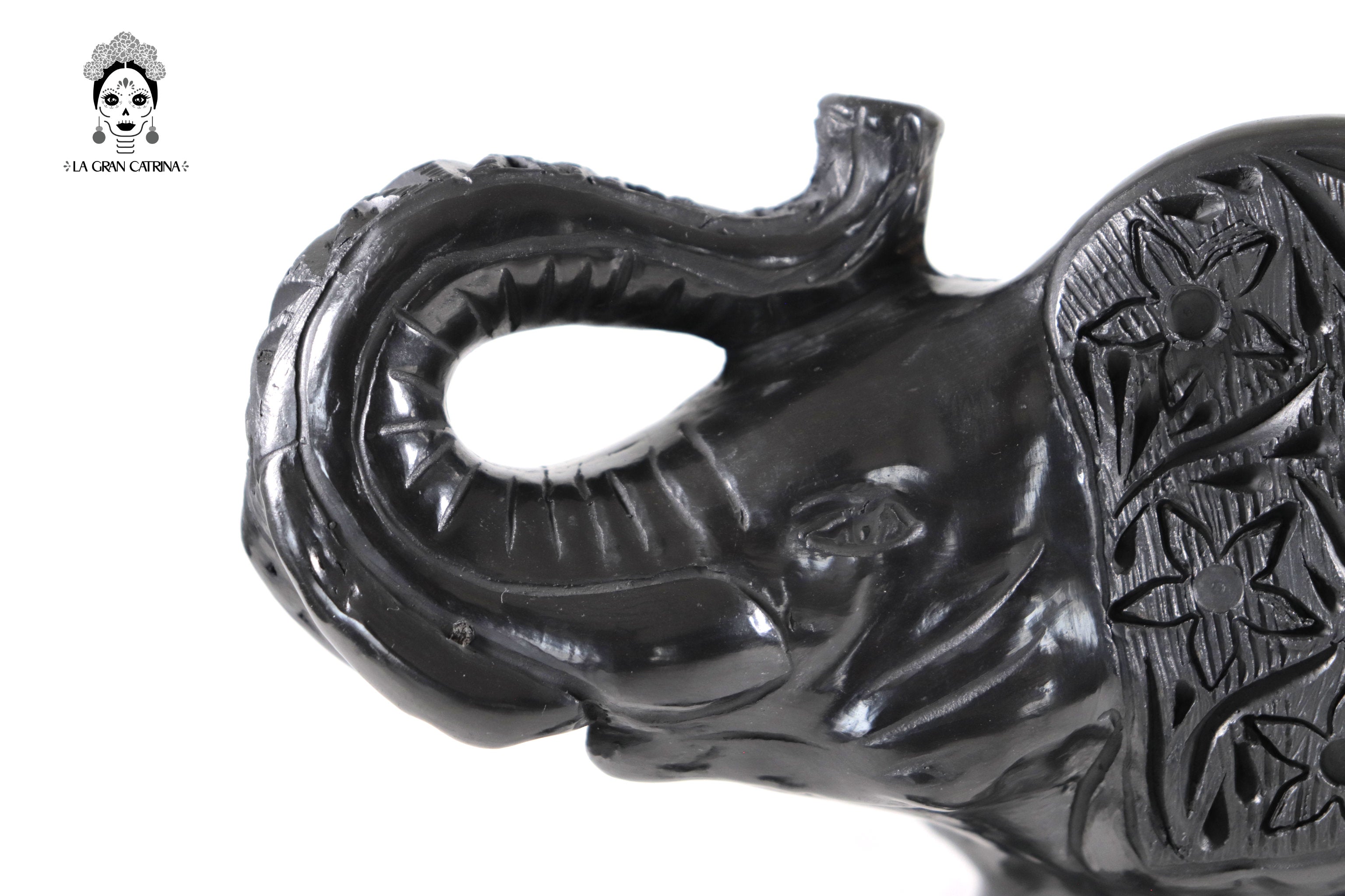Elefante of Black Clay - 7 in. Tere Oax