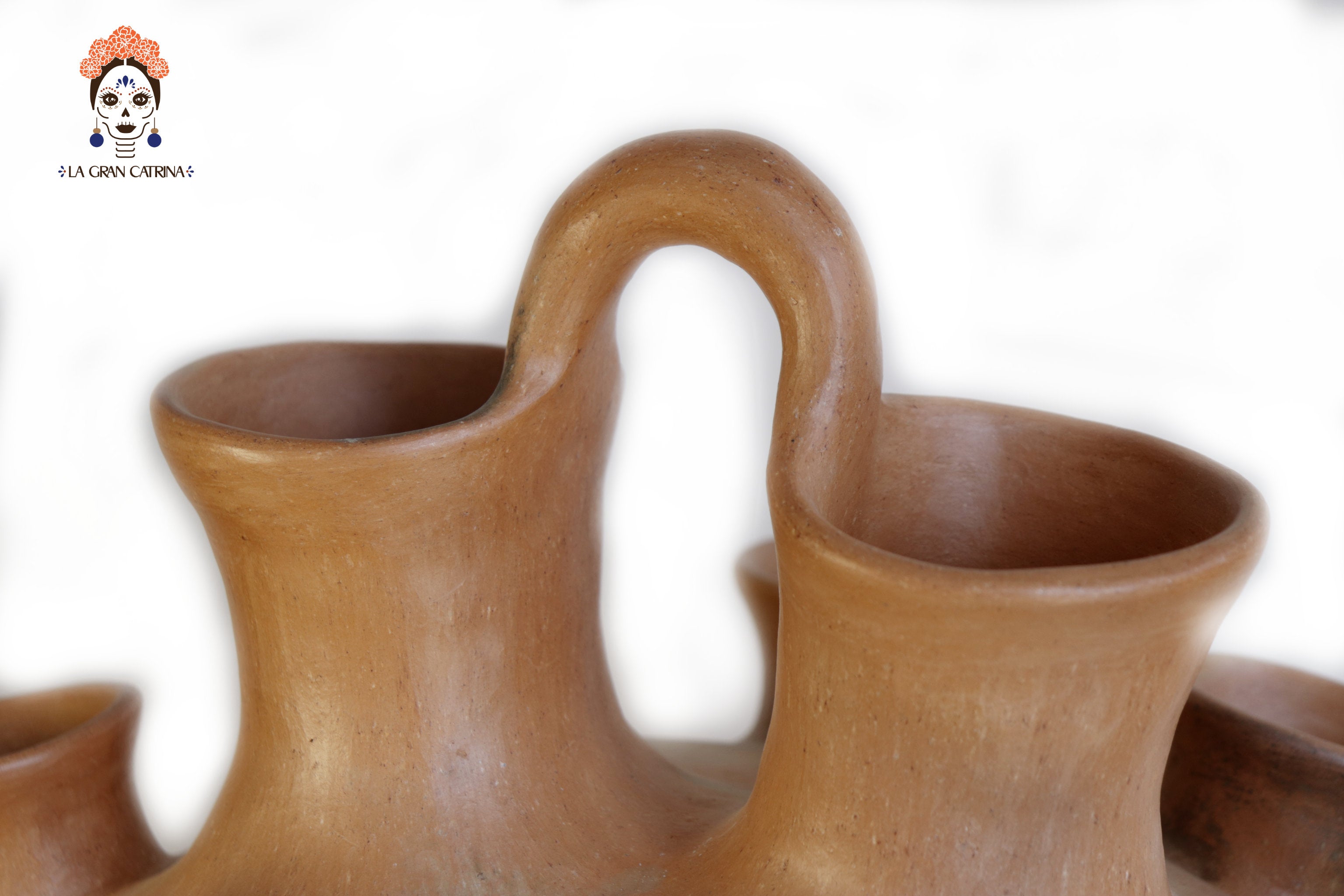 Vessel Ancestral Mixe of 10 openings - 20.8 in. Silvia Mixe