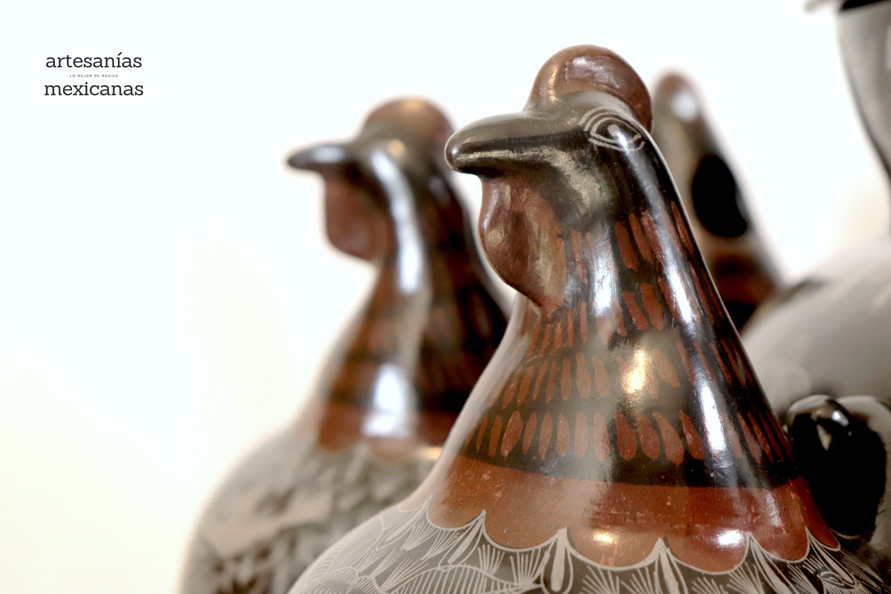 Gallinero - Cerámica handcrafted of Huancito - 32 in. Huancito