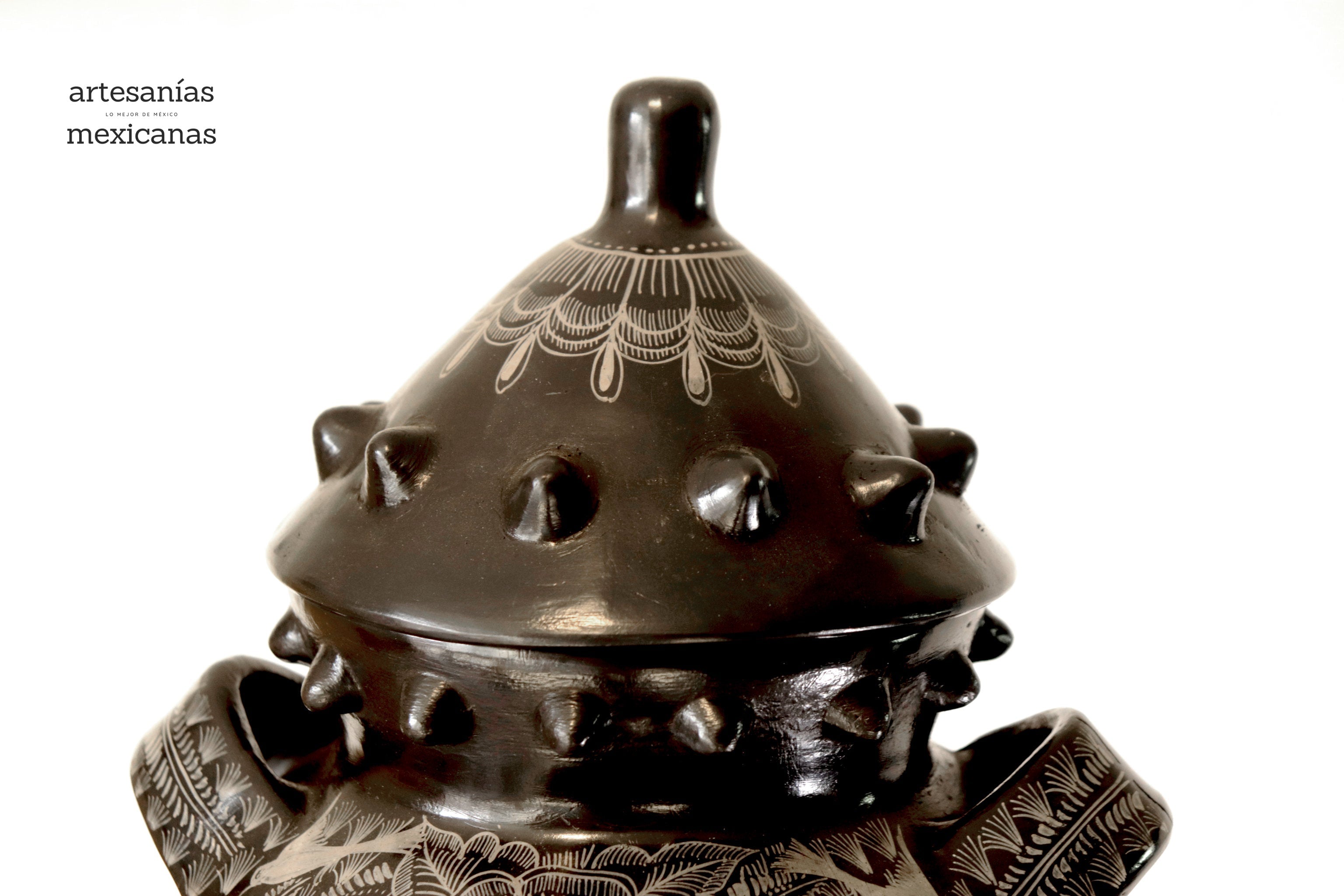 Torre of Pots - Cerámica handcrafted of Huancito - 67.5 in. Huancito