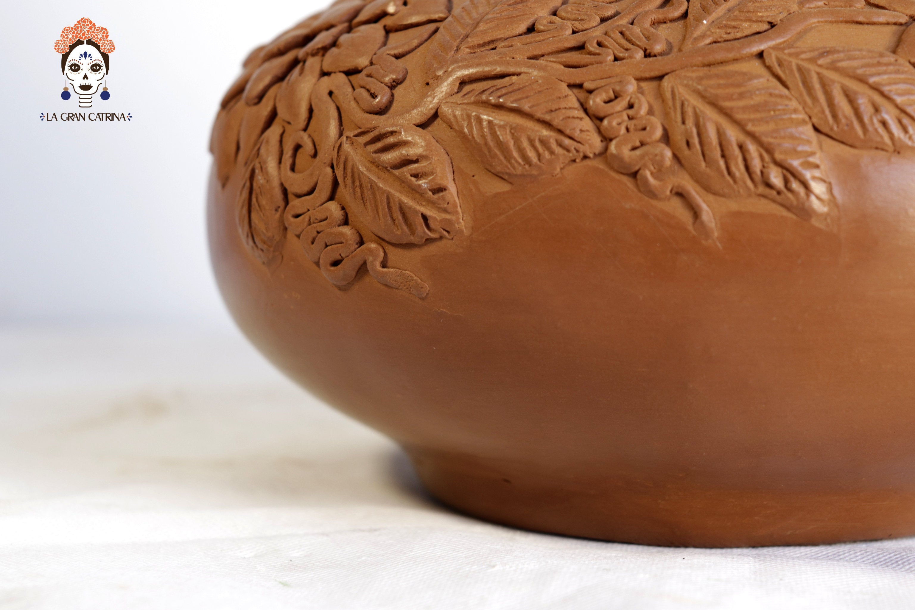 Vessel with Floral Design Clay - Patamban - 9.4 in. Patamban