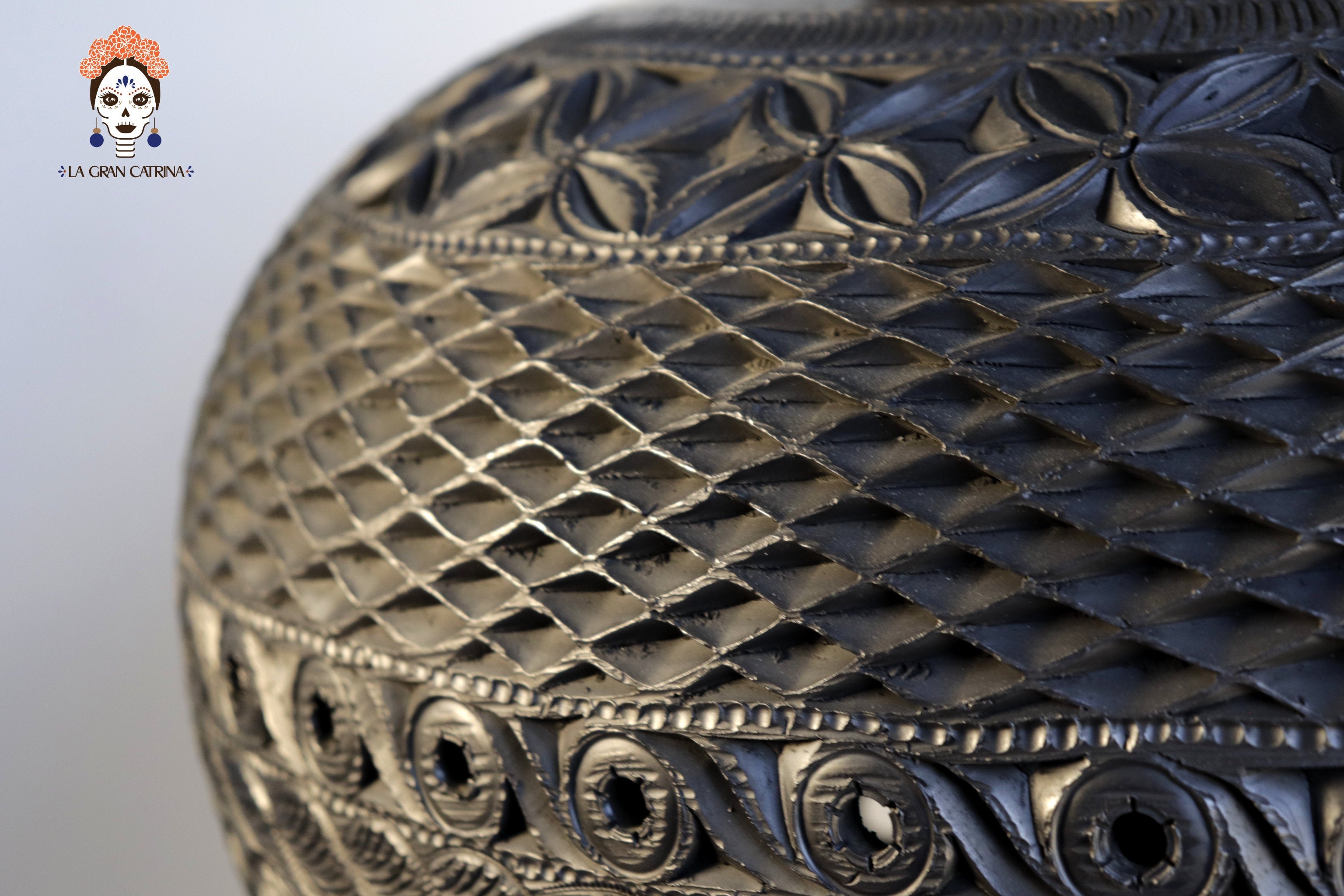Large Handcrafted Black Clay Tibor Jar 19.6 in. Tere Oax