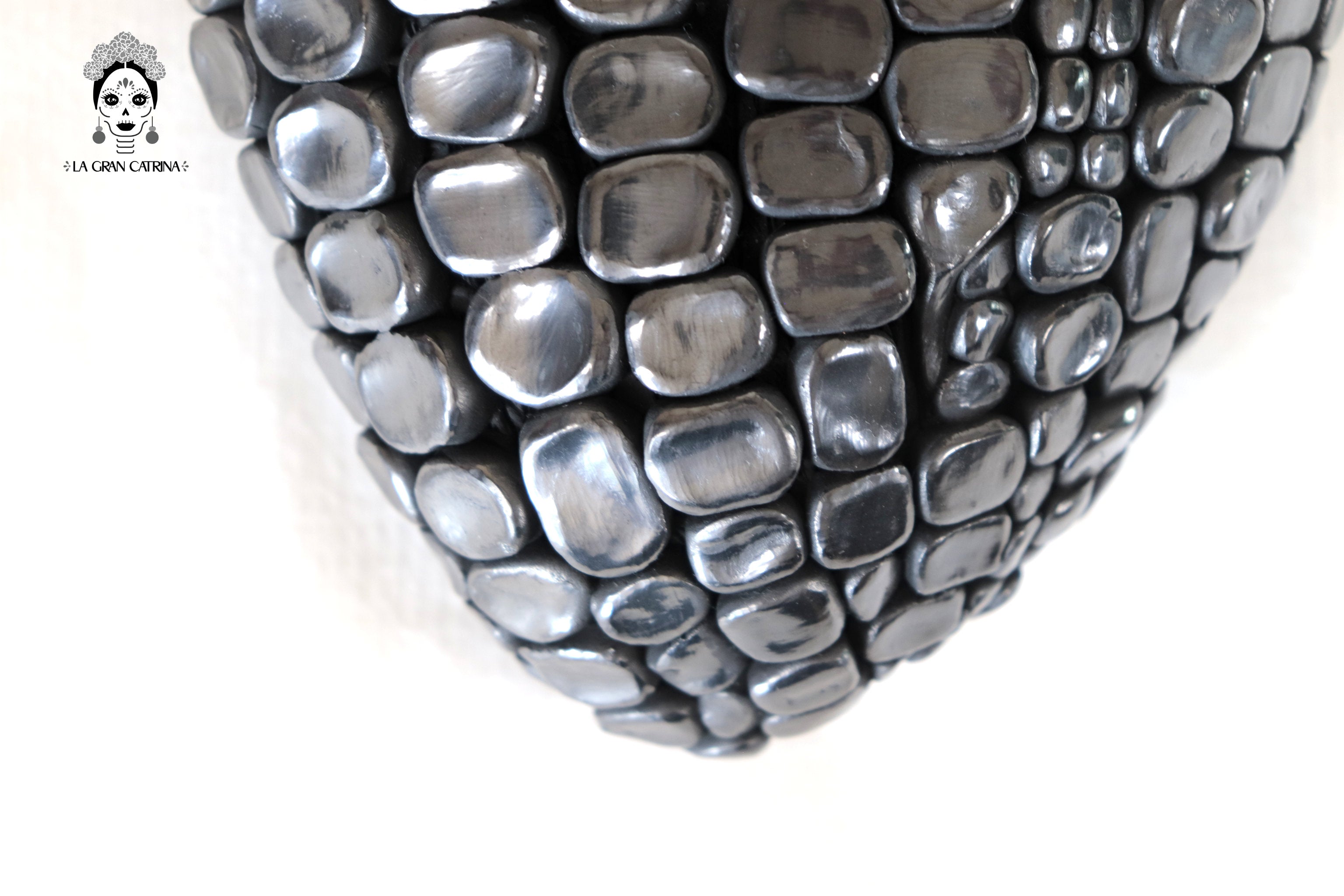 Corn Heart Model 2 - San Bartolo Black Clay 7.8 in. - in. Production Tierra Lumbre