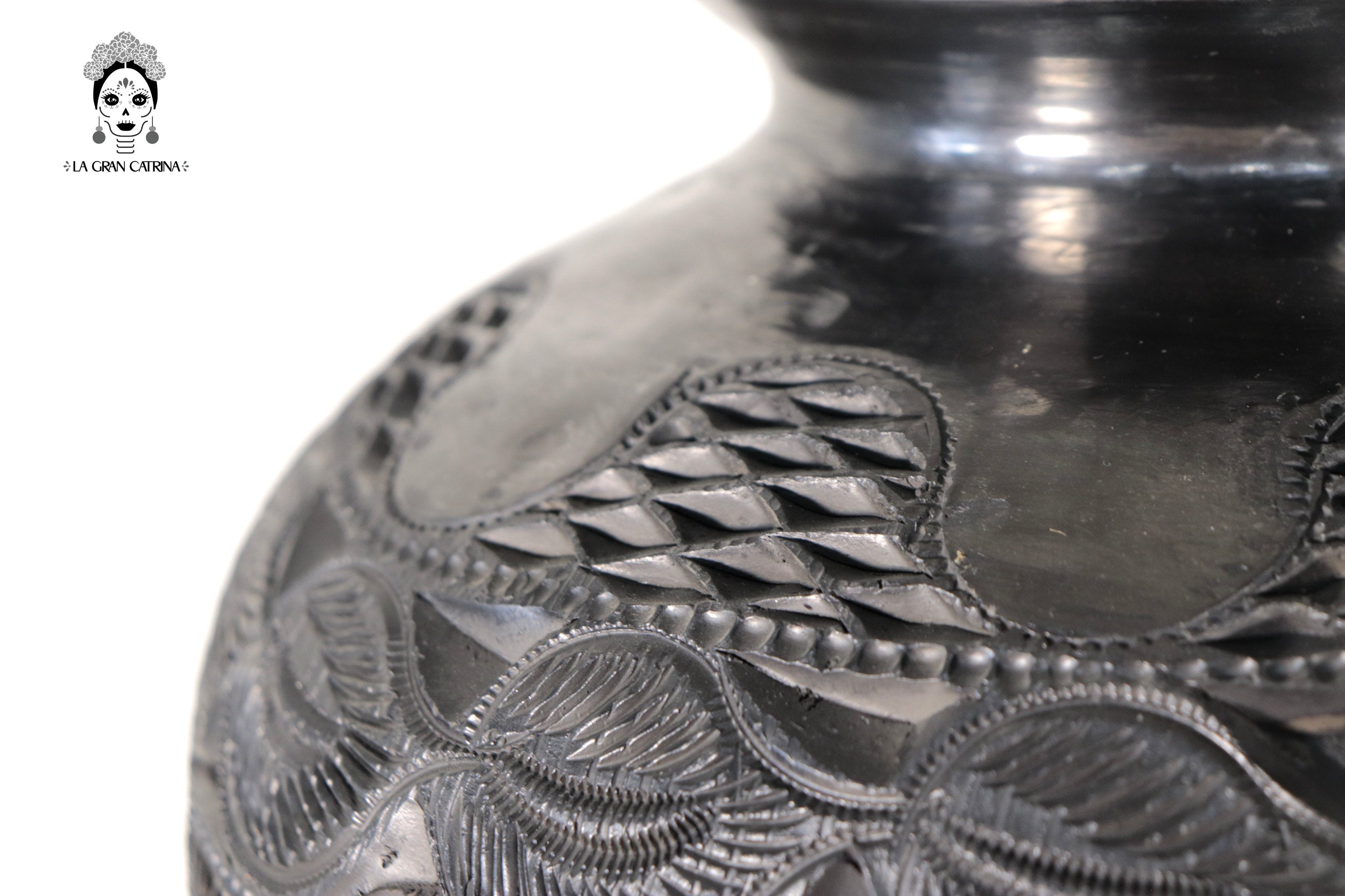 Handcrafted Black Clay Tibor Jar II 13.7 in. - in. Production Tere Oax