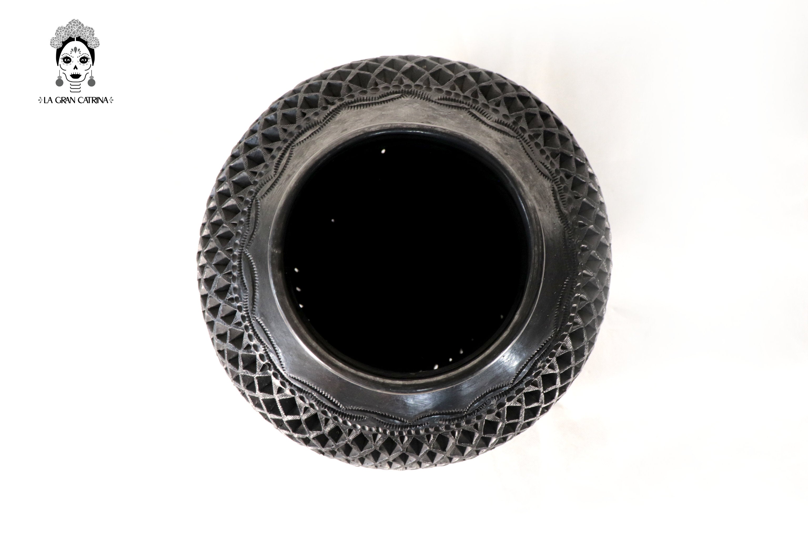 Handcrafted Black Clay Tibor Jar III 13.7 in. Tere Oax