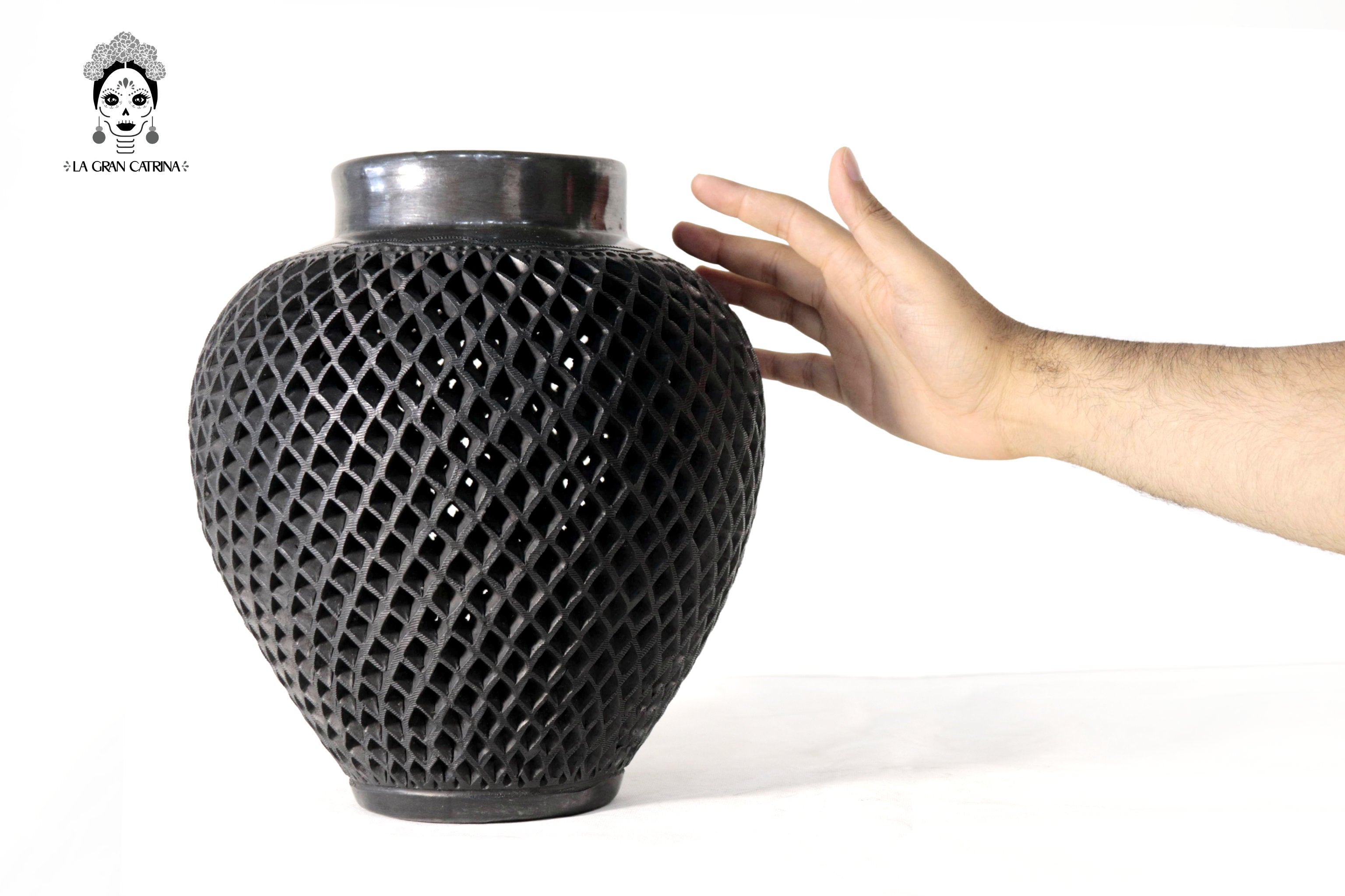 Handcrafted Black Clay Tibor Jar III 13.7 in. Tere Oax
