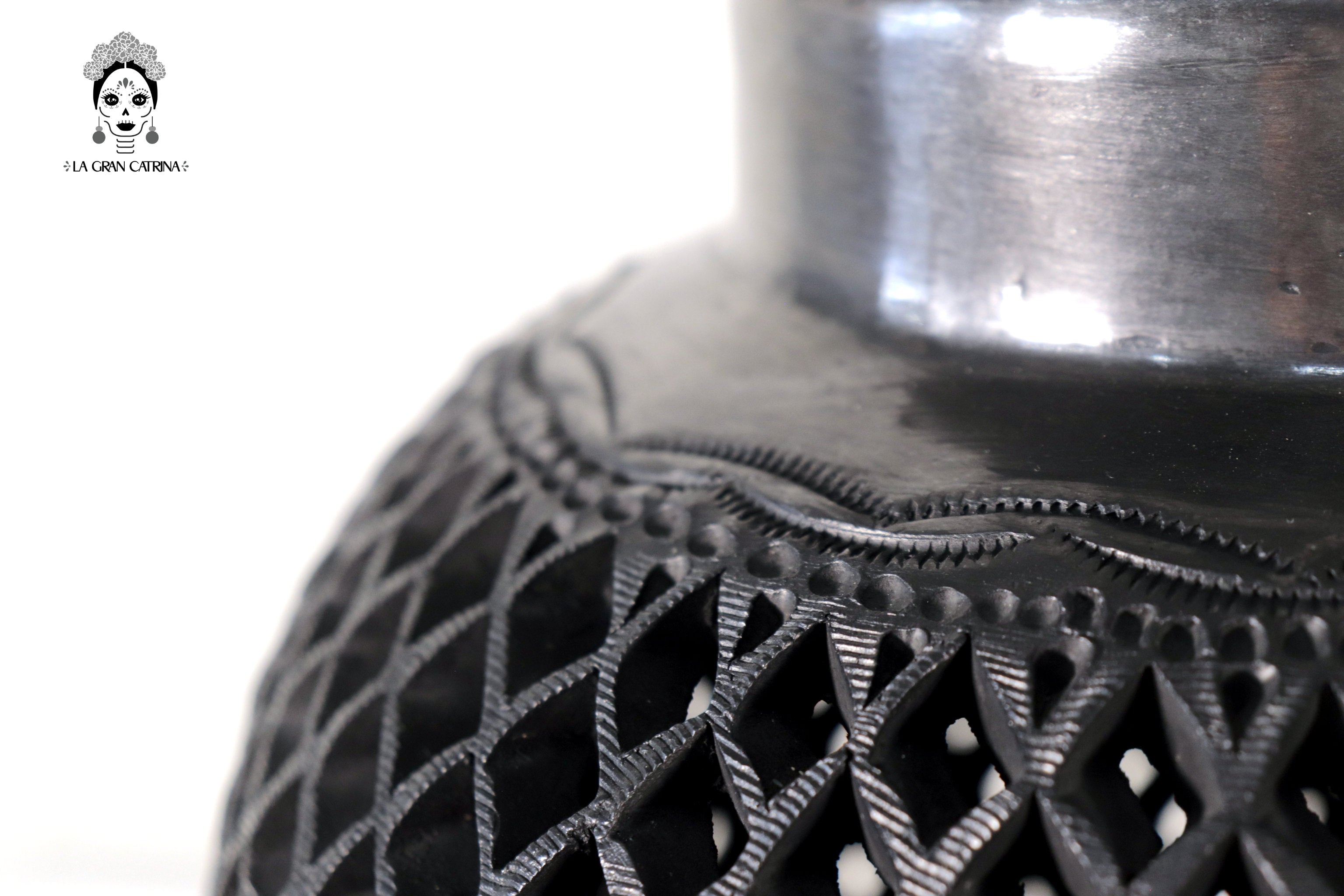 Handcrafted Black Clay Tibor Jar III 13.7 in. Tere Oax