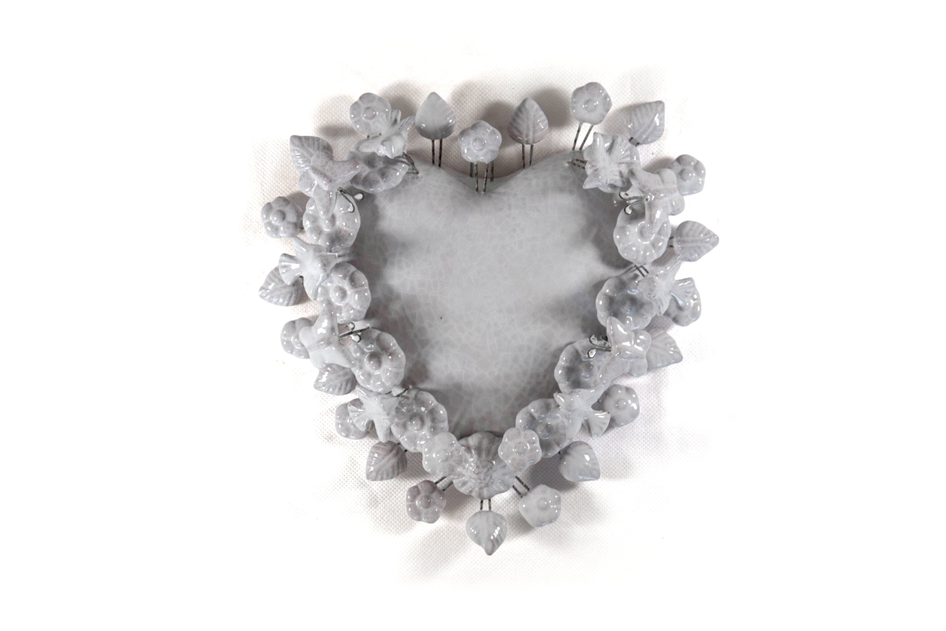 Glazed Clay Heart White with Flowers - 8.6 in. Montoya