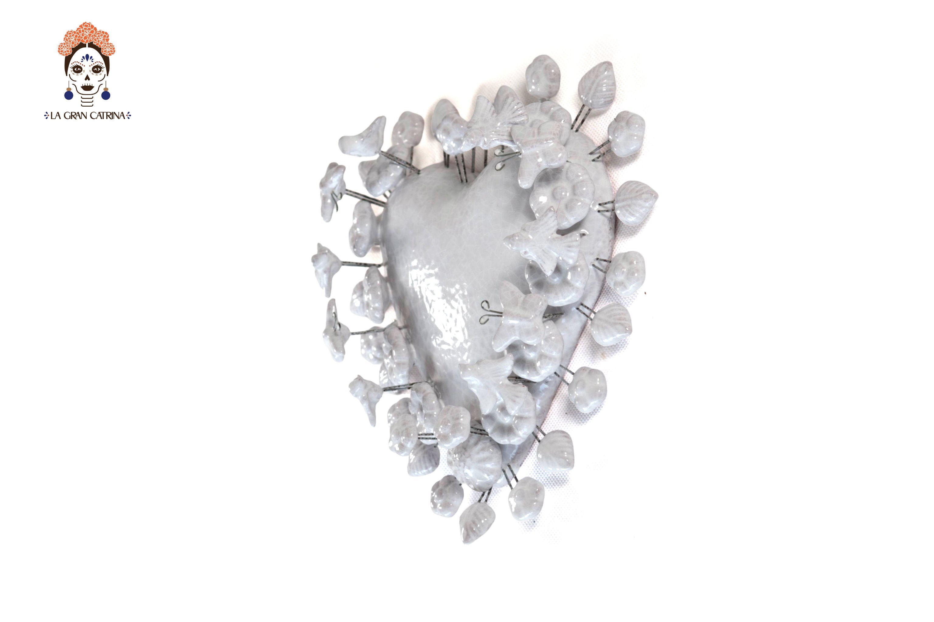 Glazed Clay Heart White with Flowers - 8.6 in. Montoya