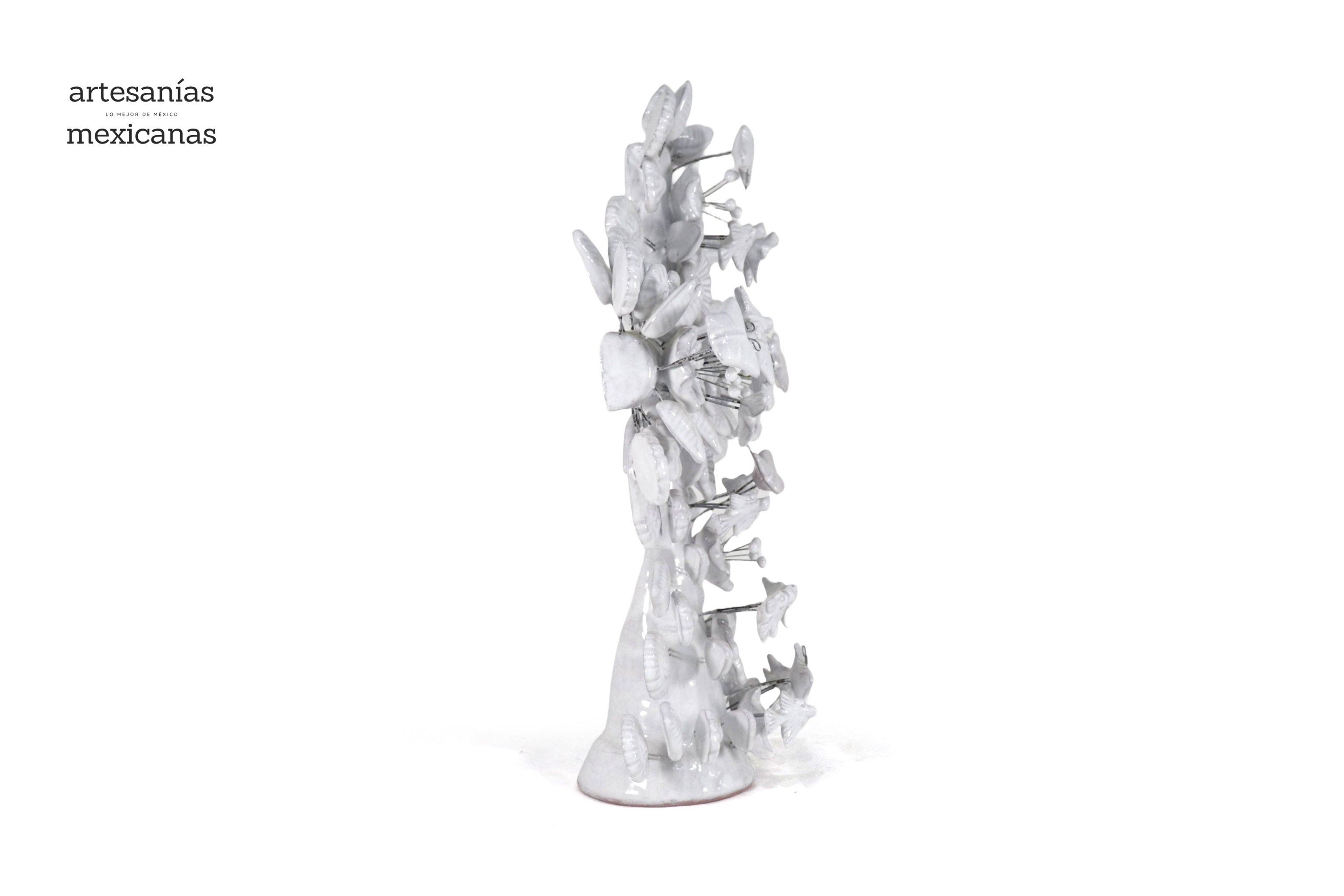 Cross white vidriada of 16.9 in. Montoya