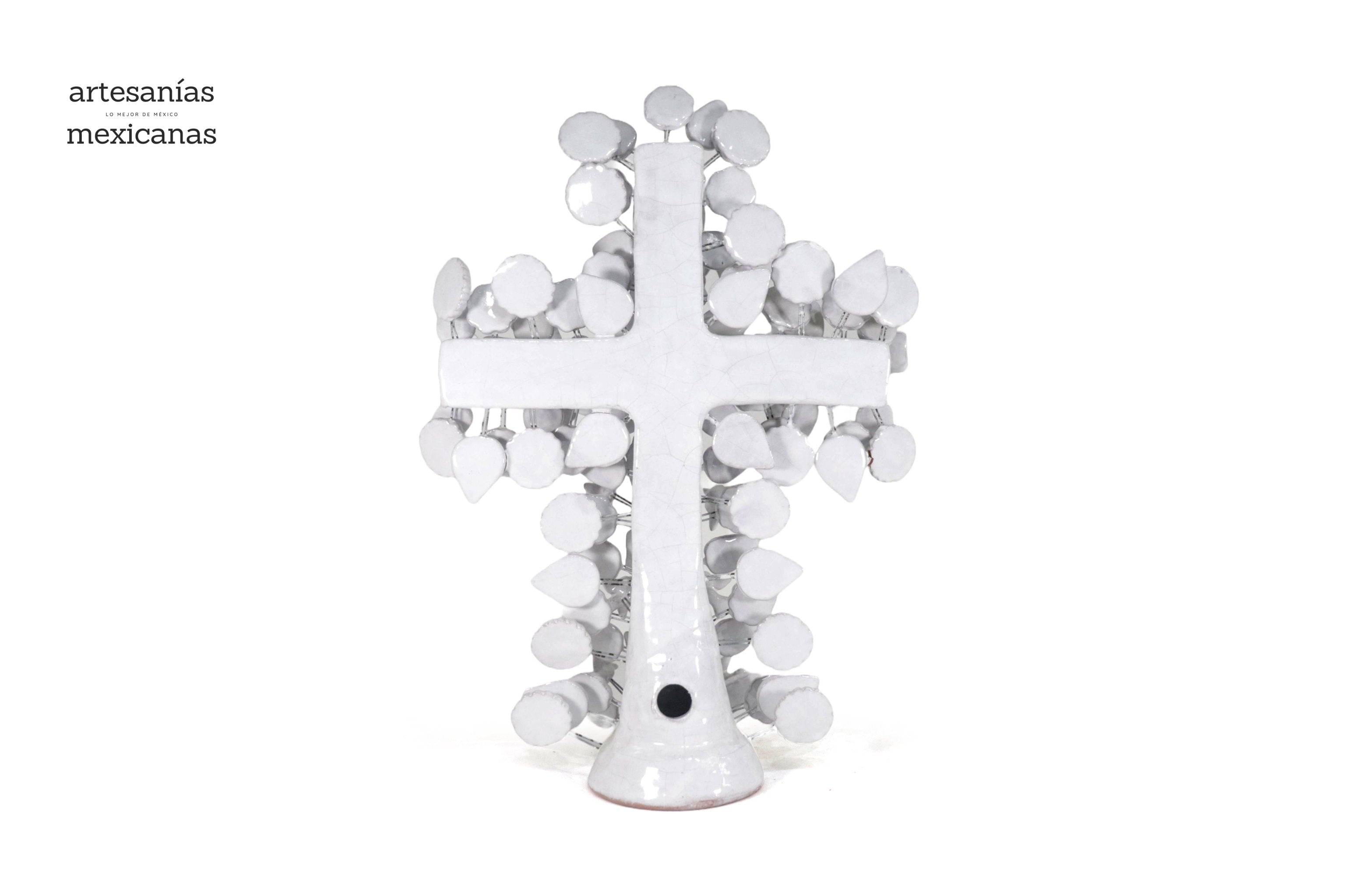 Cross white vidriada of 16.9 in. Montoya