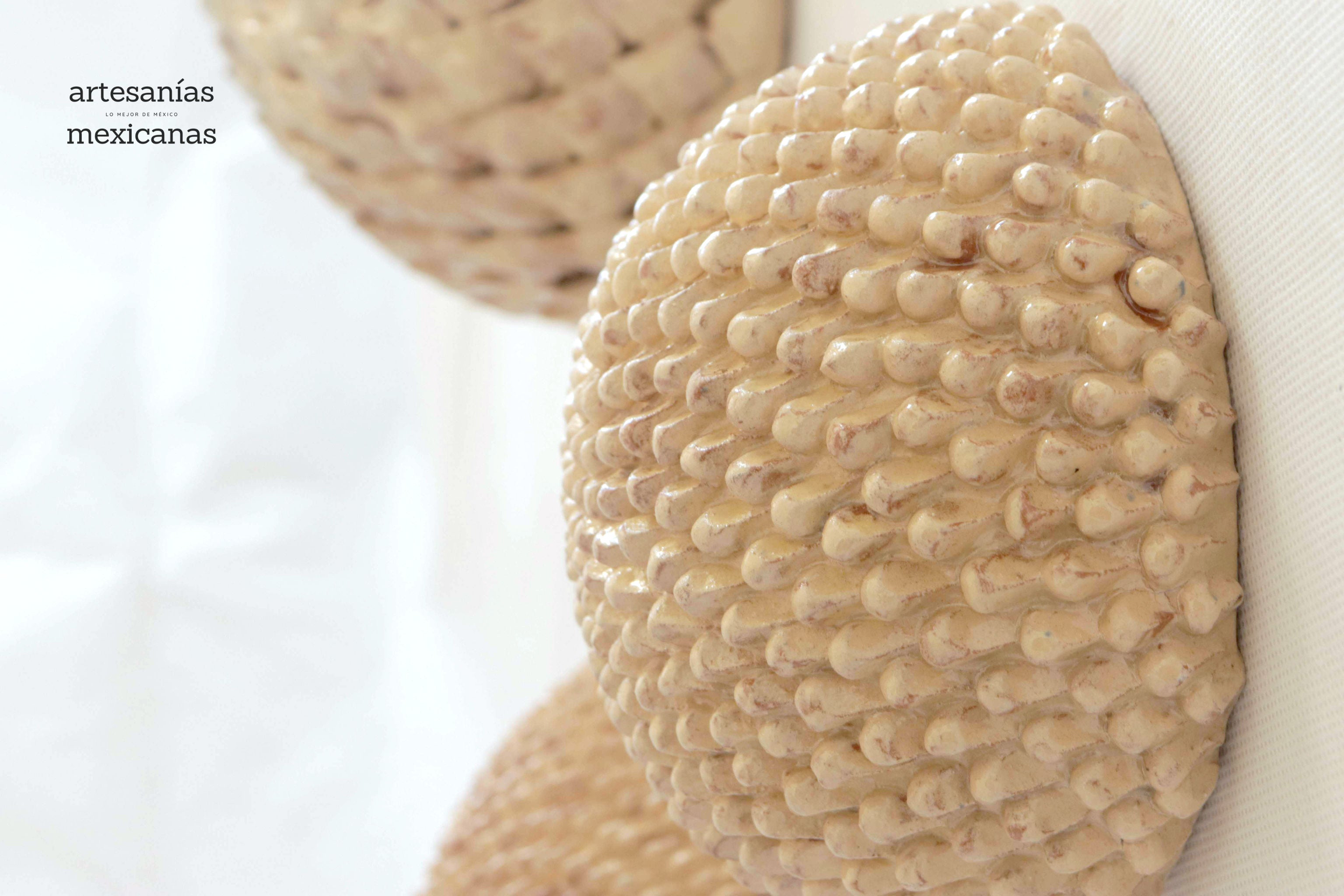 Spheres vidriadas beige Wall Aristeo Gtz
