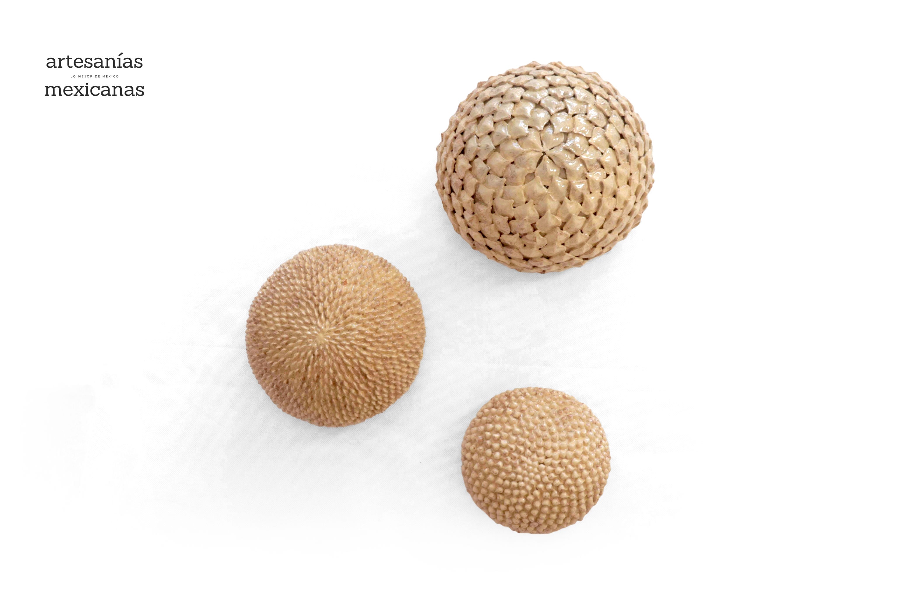 Spheres vidriadas beige Wall Aristeo Gtz