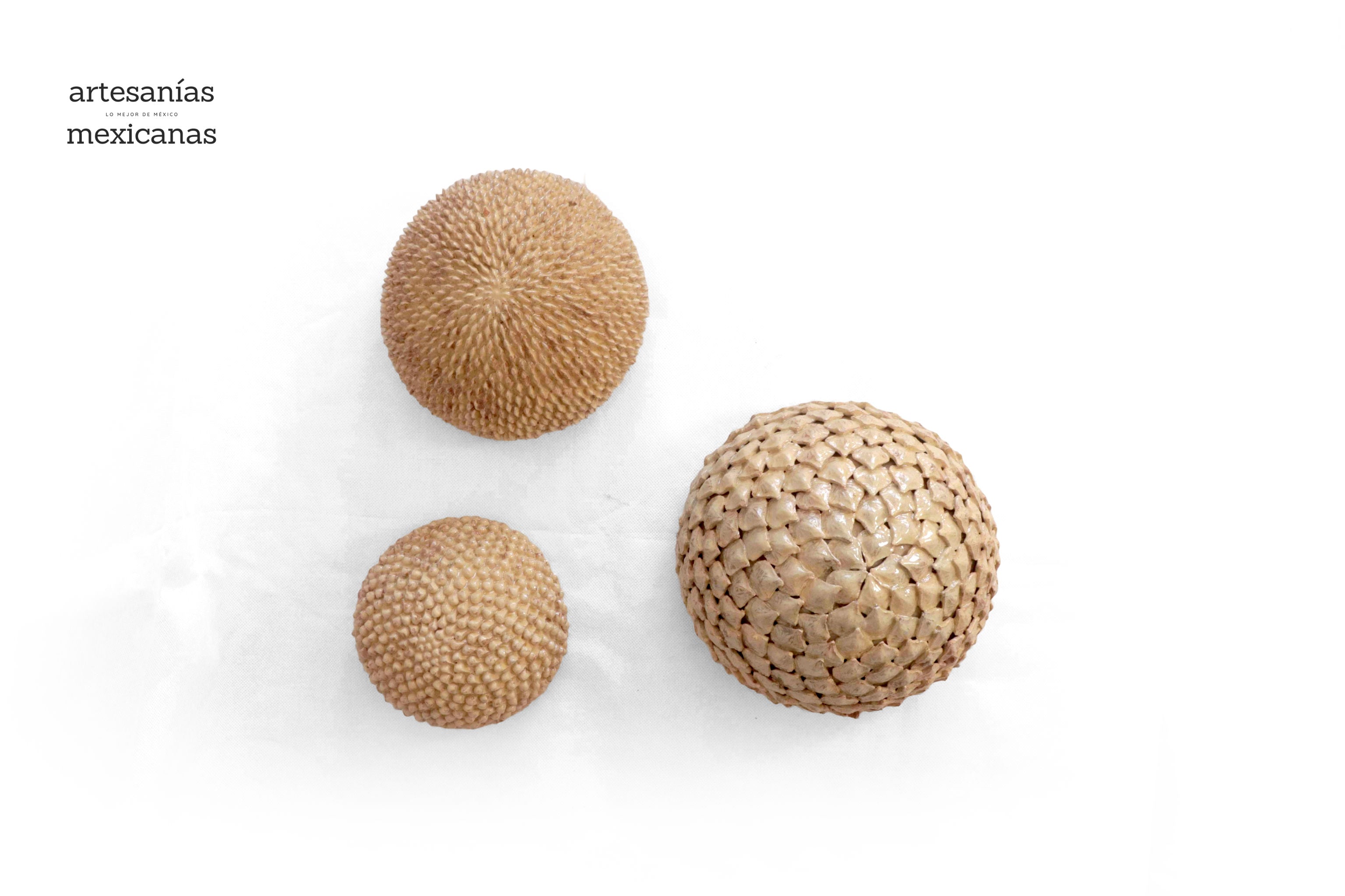 Spheres vidriadas beige Wall Aristeo Gtz