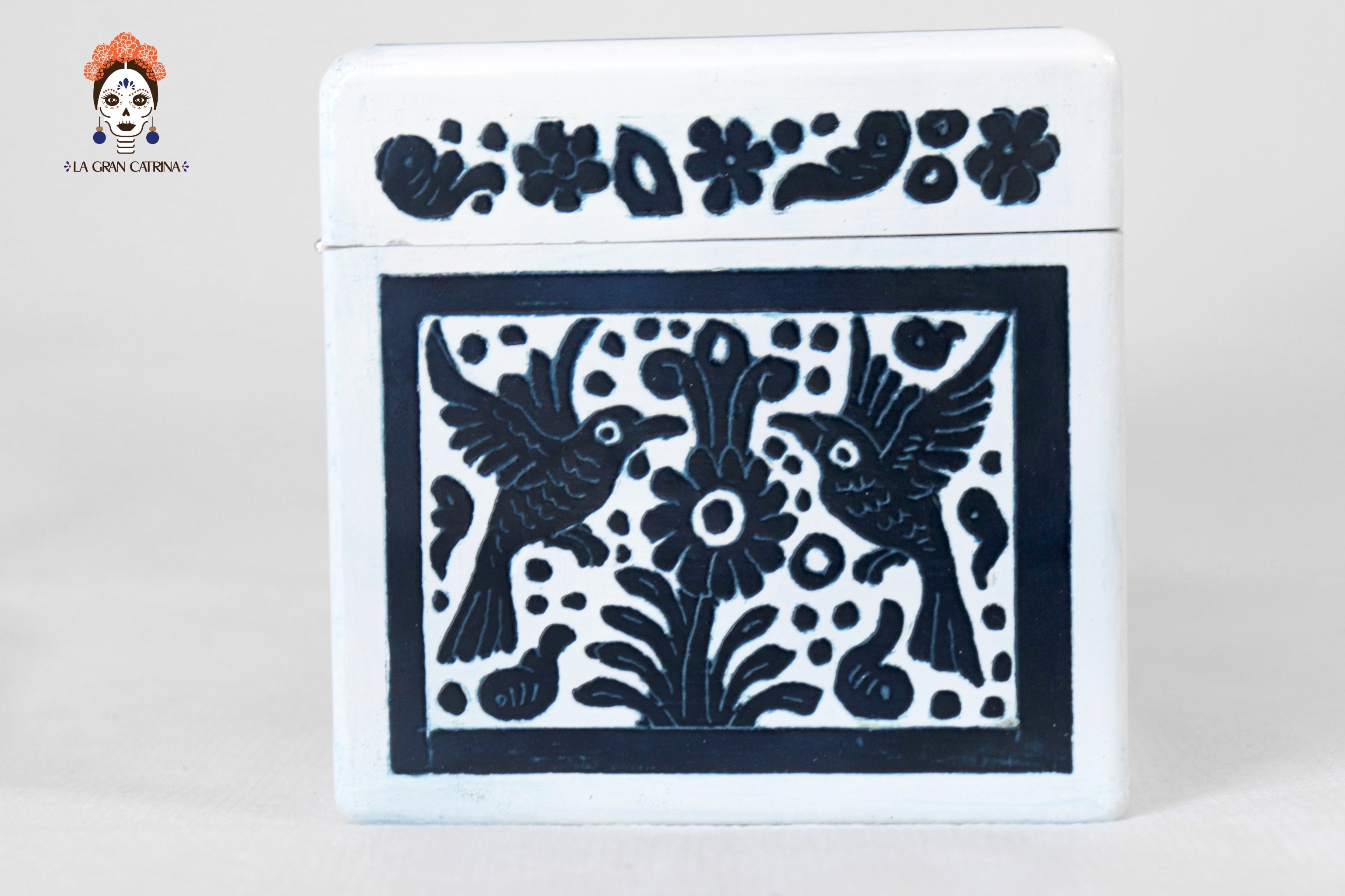 White Olinalá Handcrafted Box with Traditional Floral Design - 12.9 in. Olinala