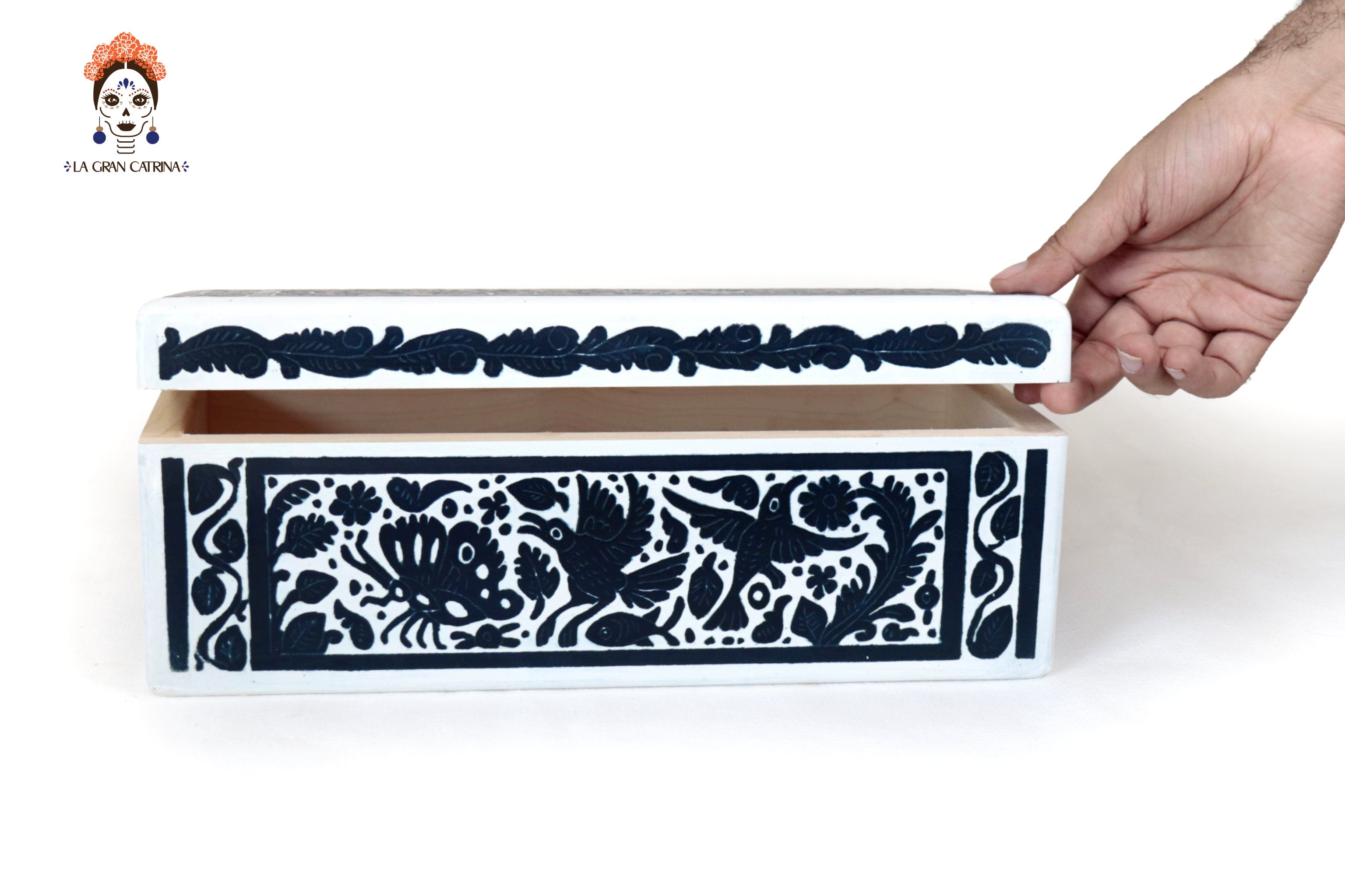 White Olinalá Handcrafted Box with Traditional Fauna and Flowera - 12.9 in. Olinala