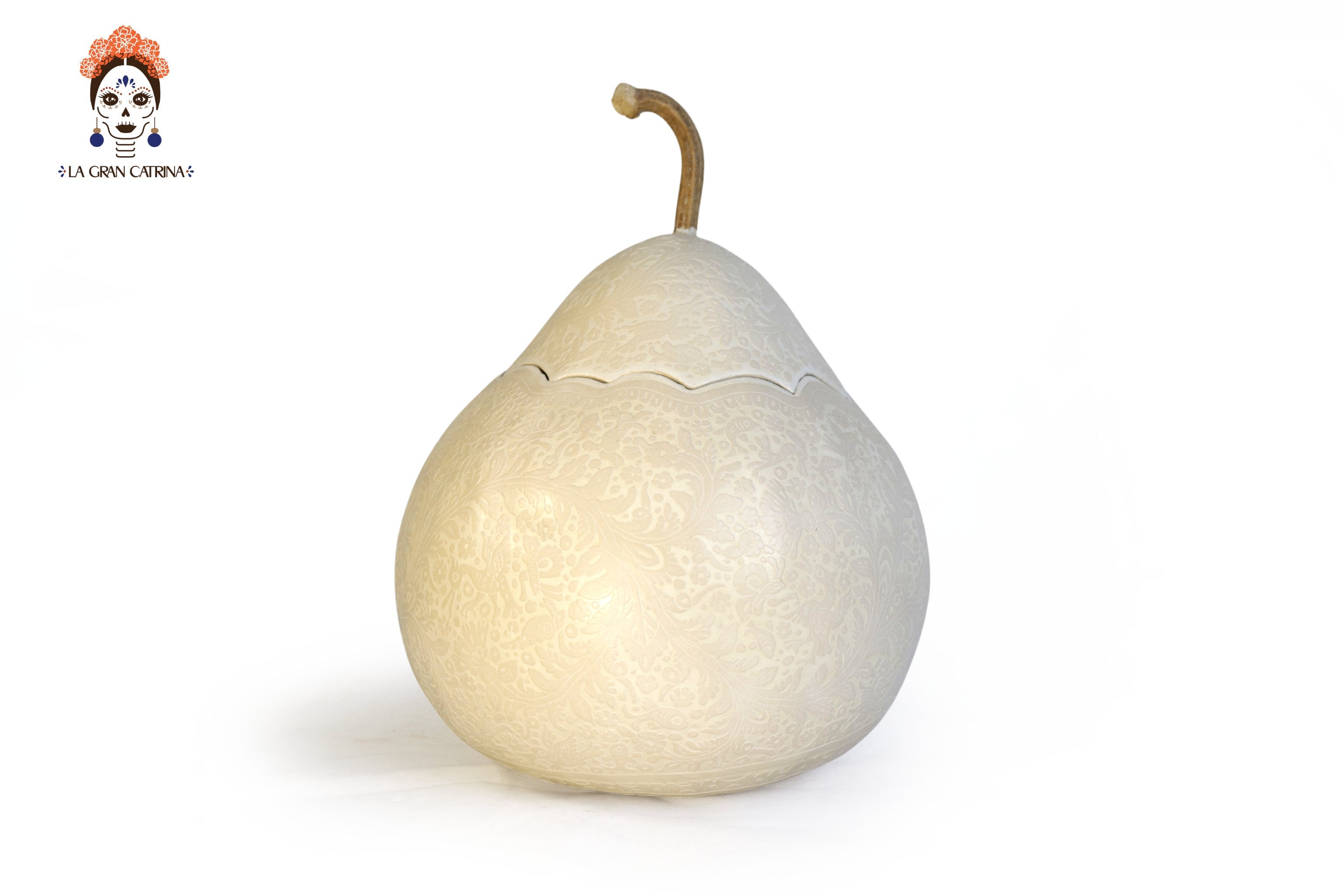 Large white artisan gourd, lacquered and sgraffito-etched, Olinalá Guerrero handmade decor