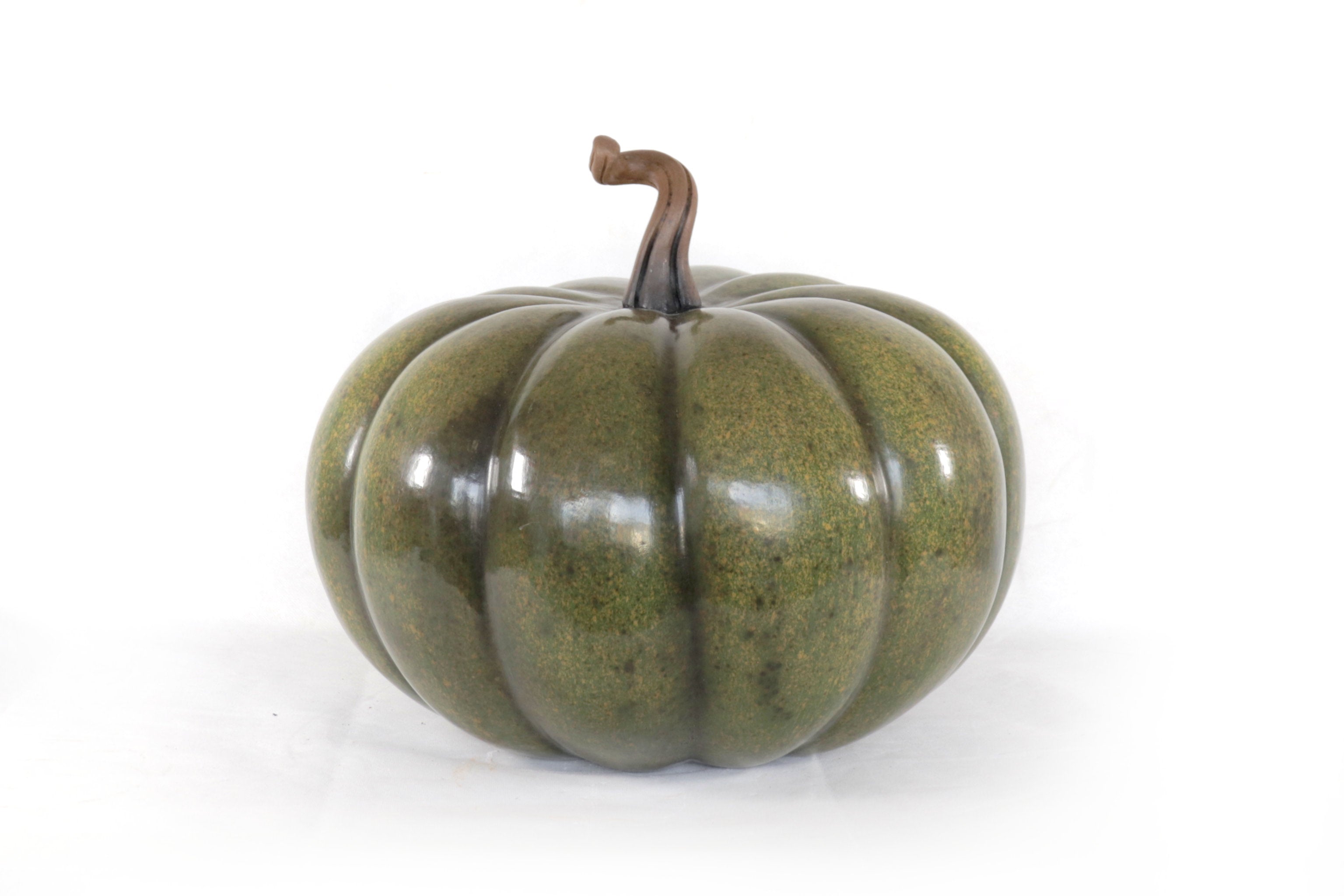 Pumpkin green large Clay - 14.5 in. Trejo