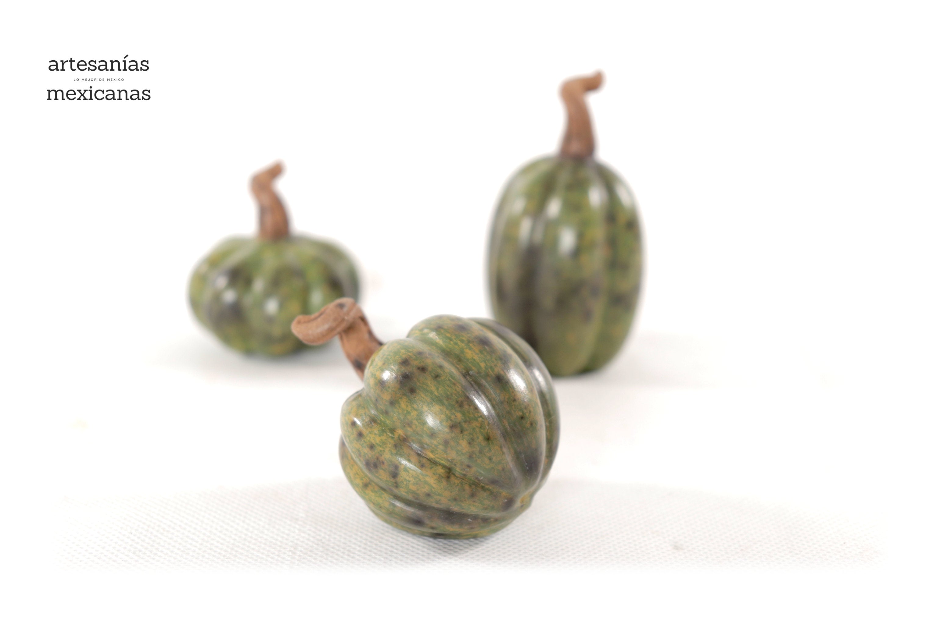 Set of 3 Pumpkins Green miniature Trejo