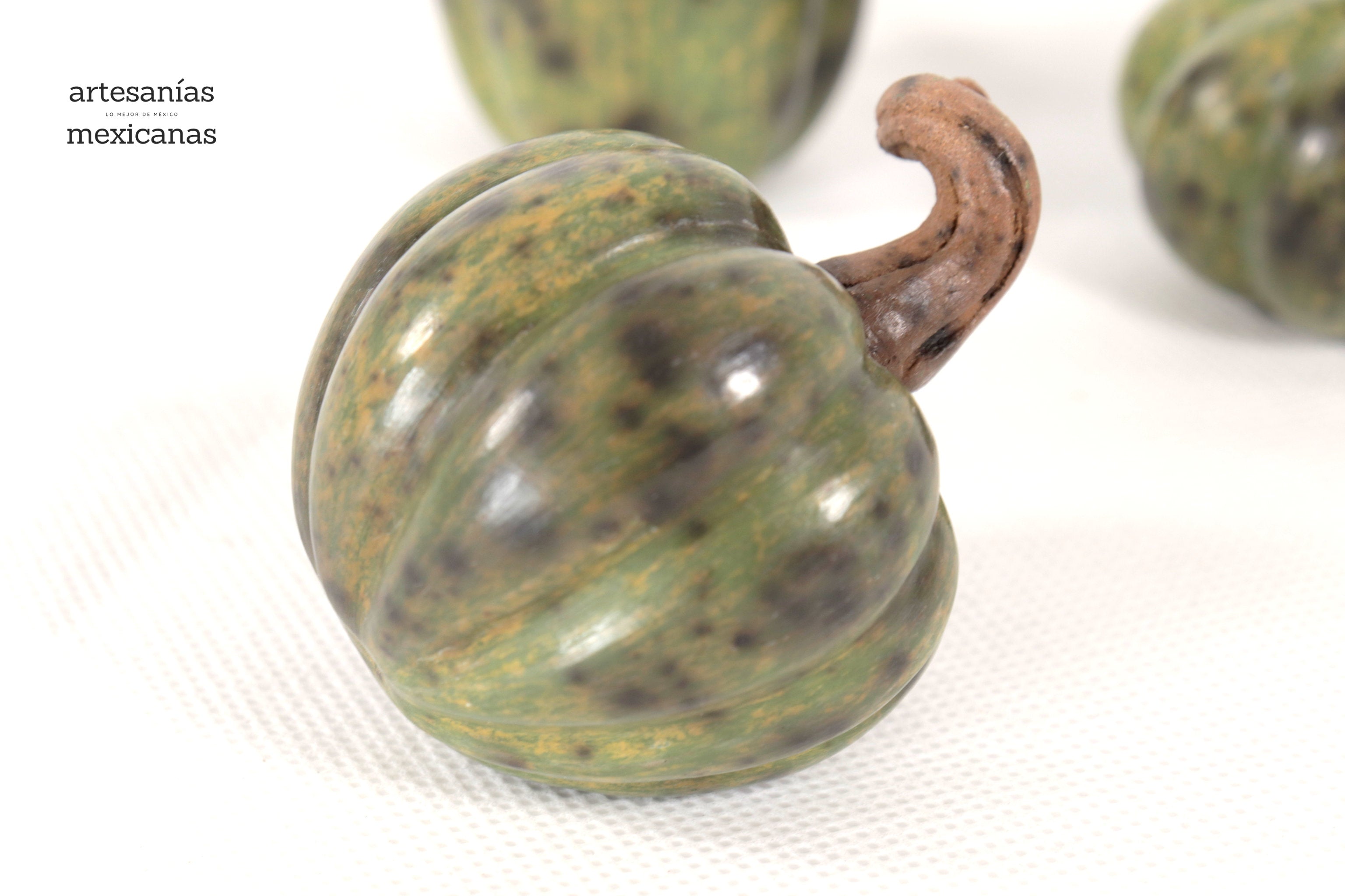 Set of 3 Pumpkins Green miniature Trejo