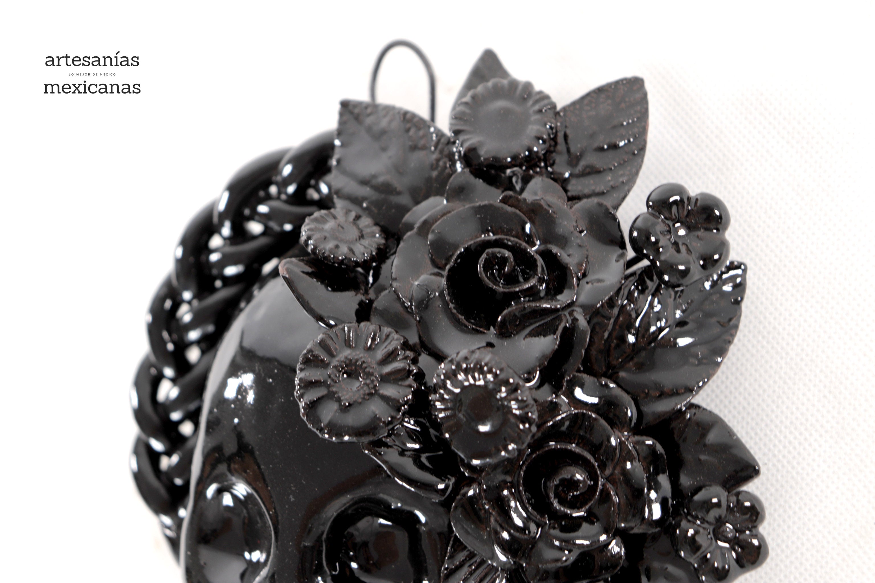 Skull black mediana Wall - Glazed Clay - 7.6 in. Tiru