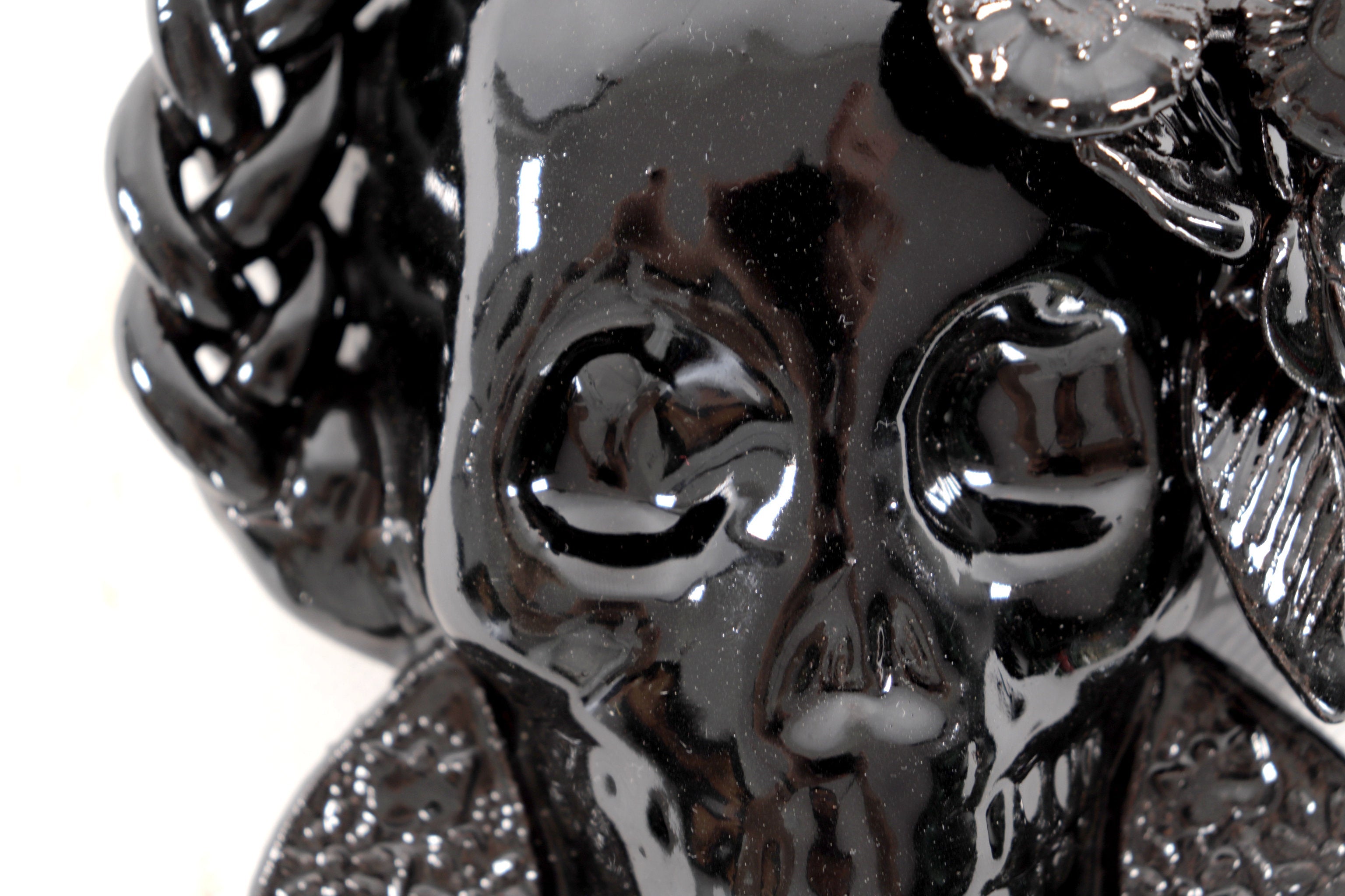 Skull black mediana Wall - Glazed Clay - 7.6 in. Tiru