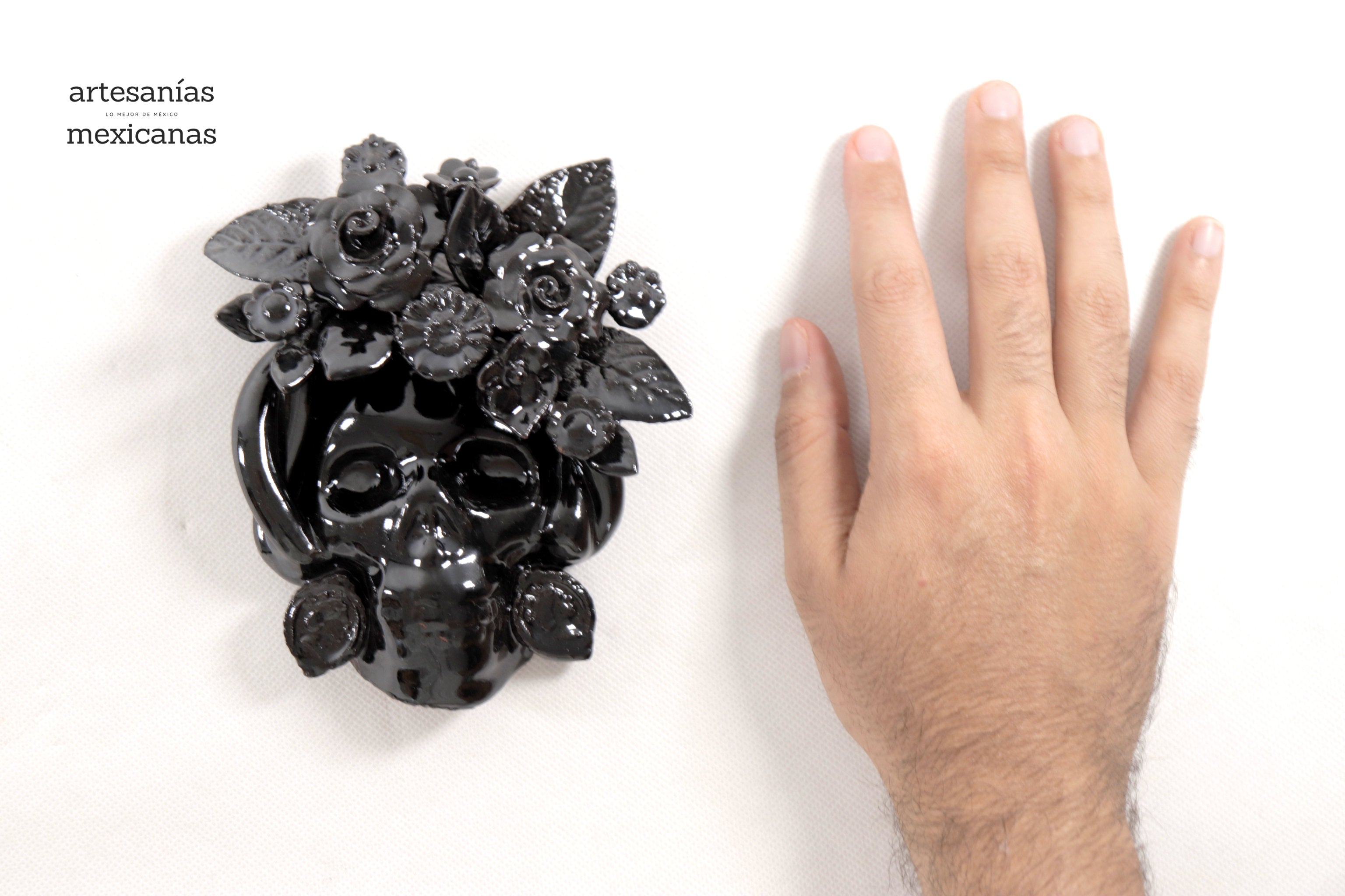 Skull black chica Wall I - Glazed Clay - 5.7 in. Tiru