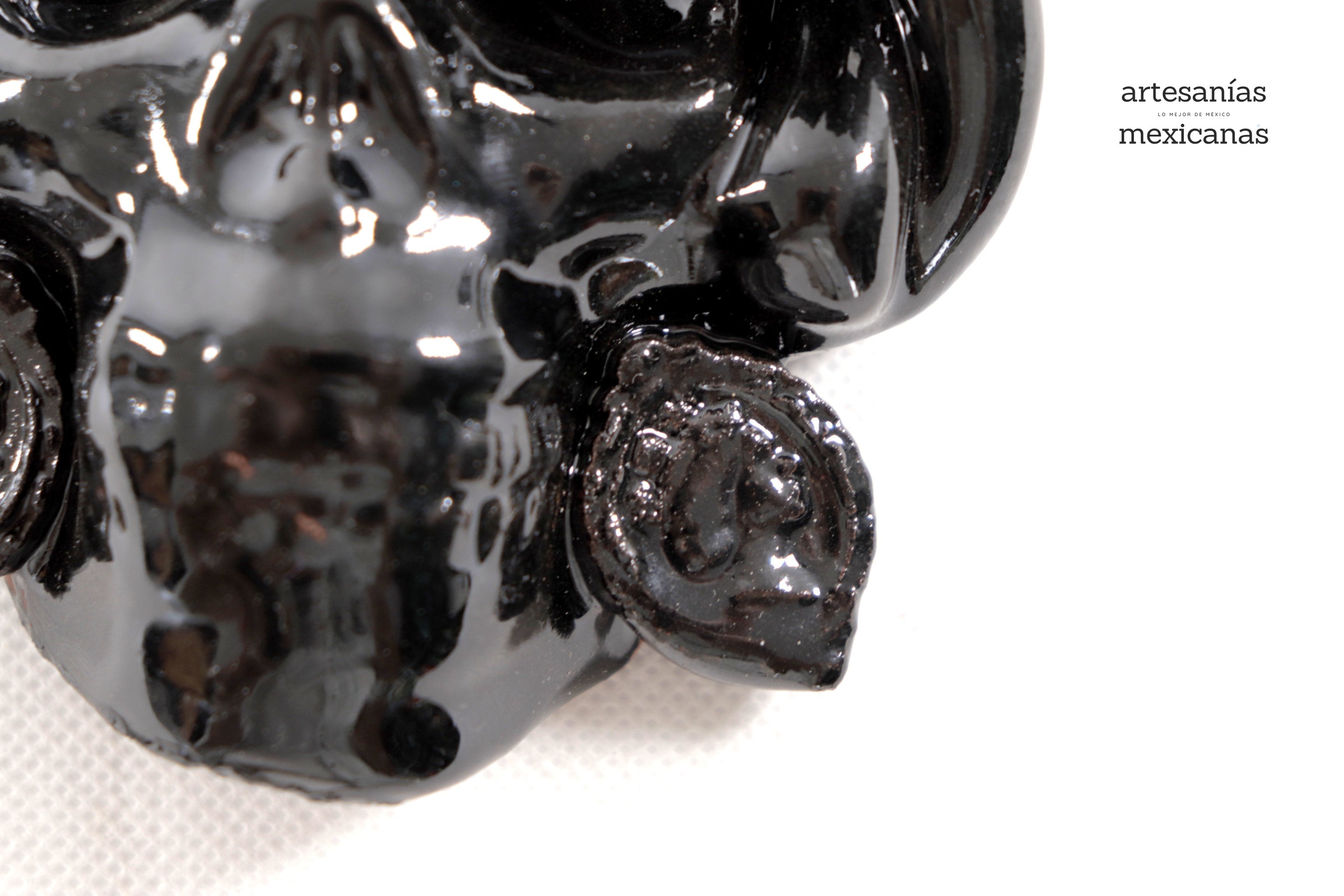 Skull black chica Wall I - Glazed Clay - 5.7 in. Tiru