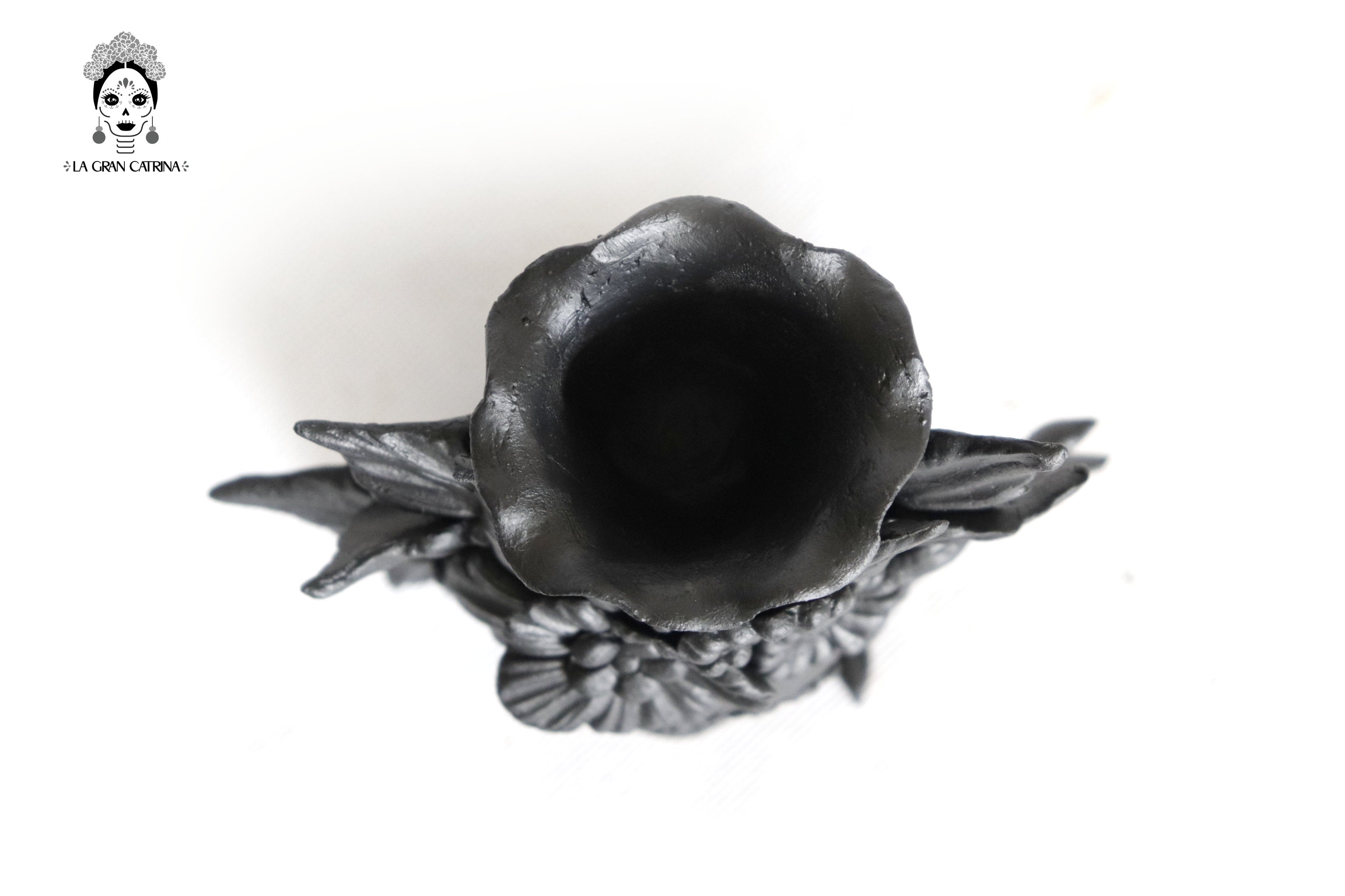 Set 3 Skulls Blacks with Flowers Clay 5.7 in. Brenda Capula