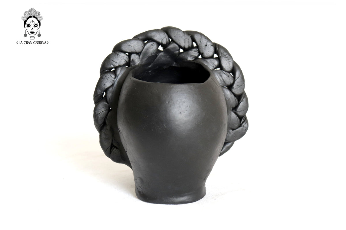 Set 3 Skulls Blacks with Trenza Clay 7 in. Brenda Capula