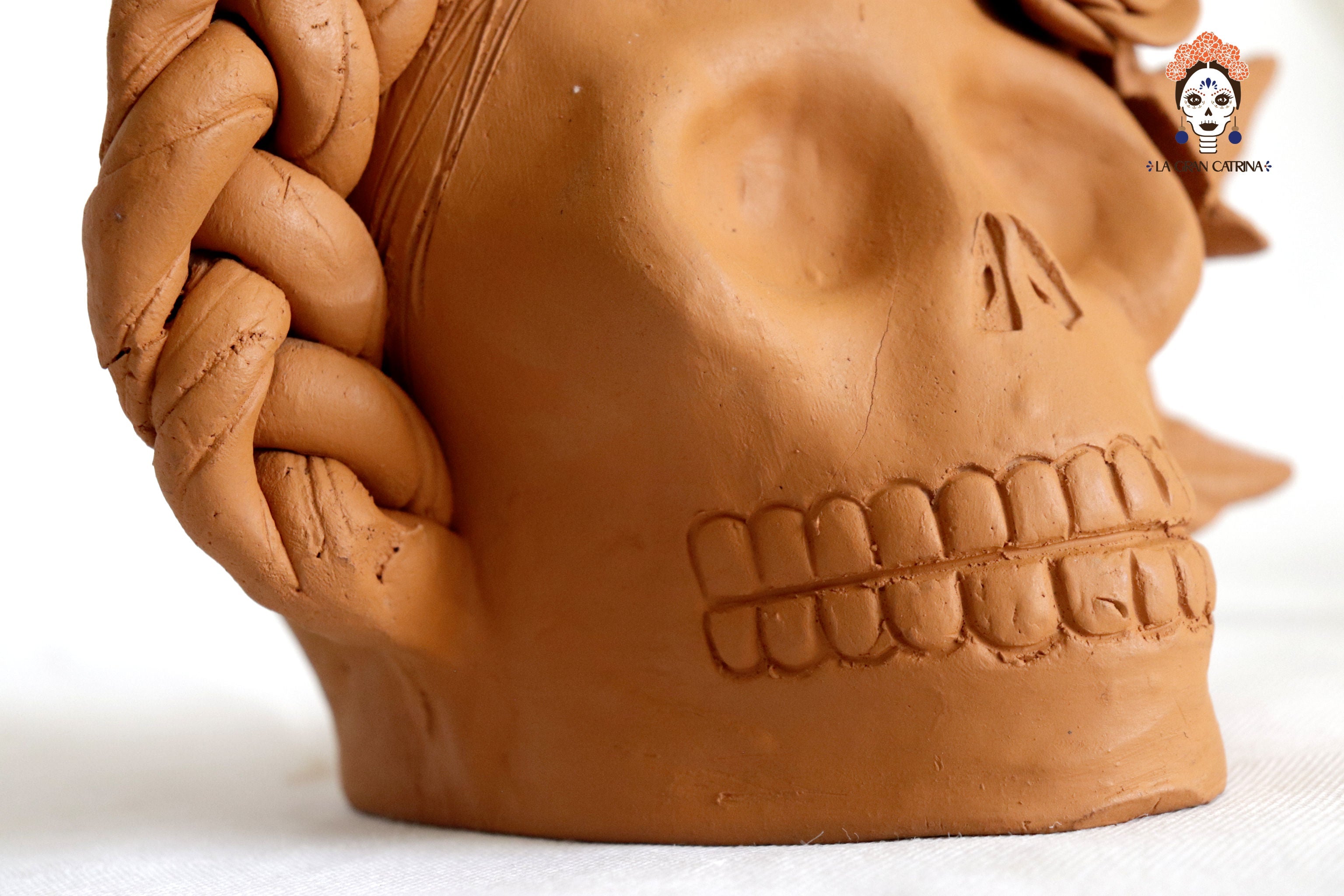 Trio of skulls - Planters medium orange Brenda Capula