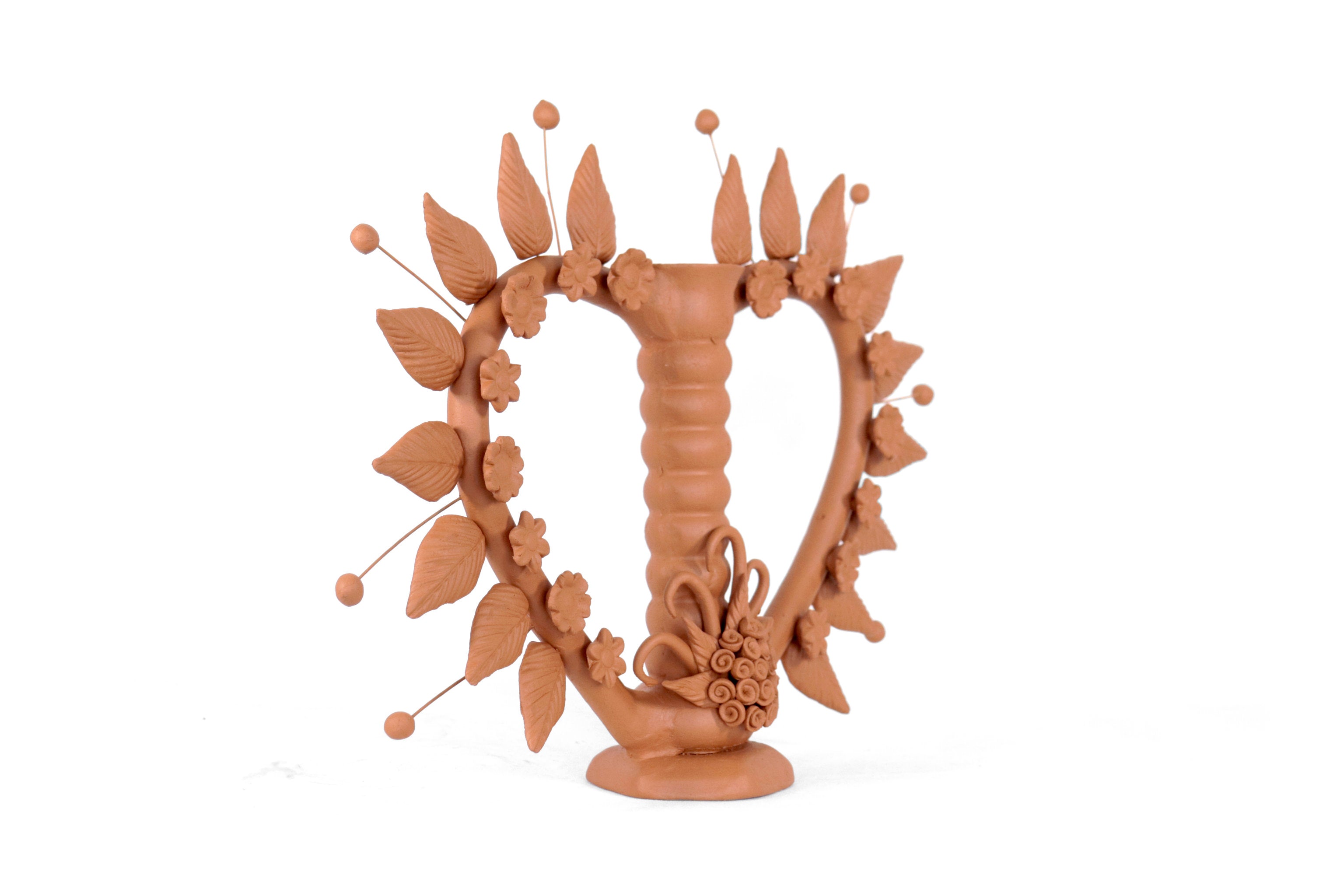 Candleholder of Clay Heart Pery