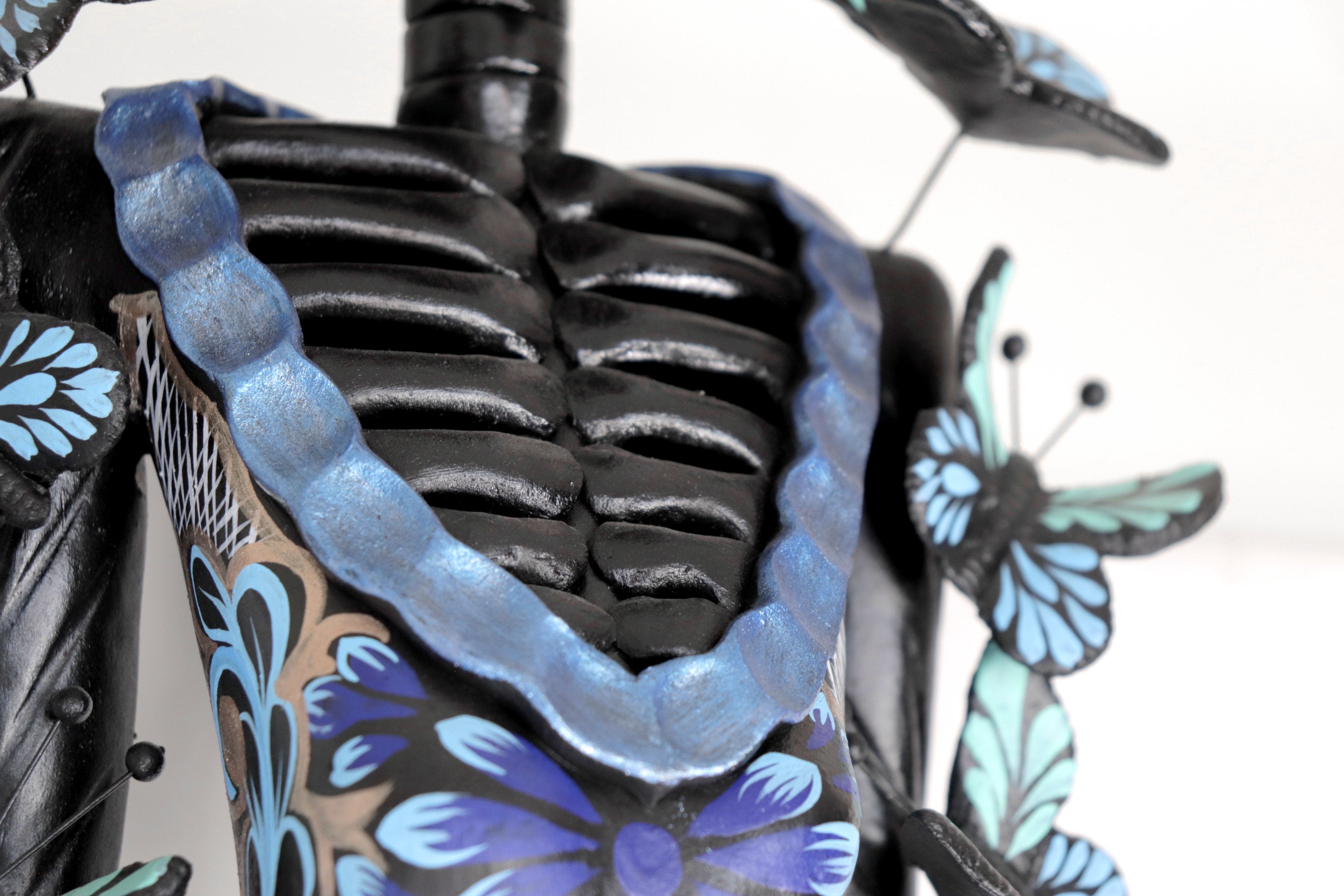 Catrina black with Butterflies Blue - 40 in. Adan