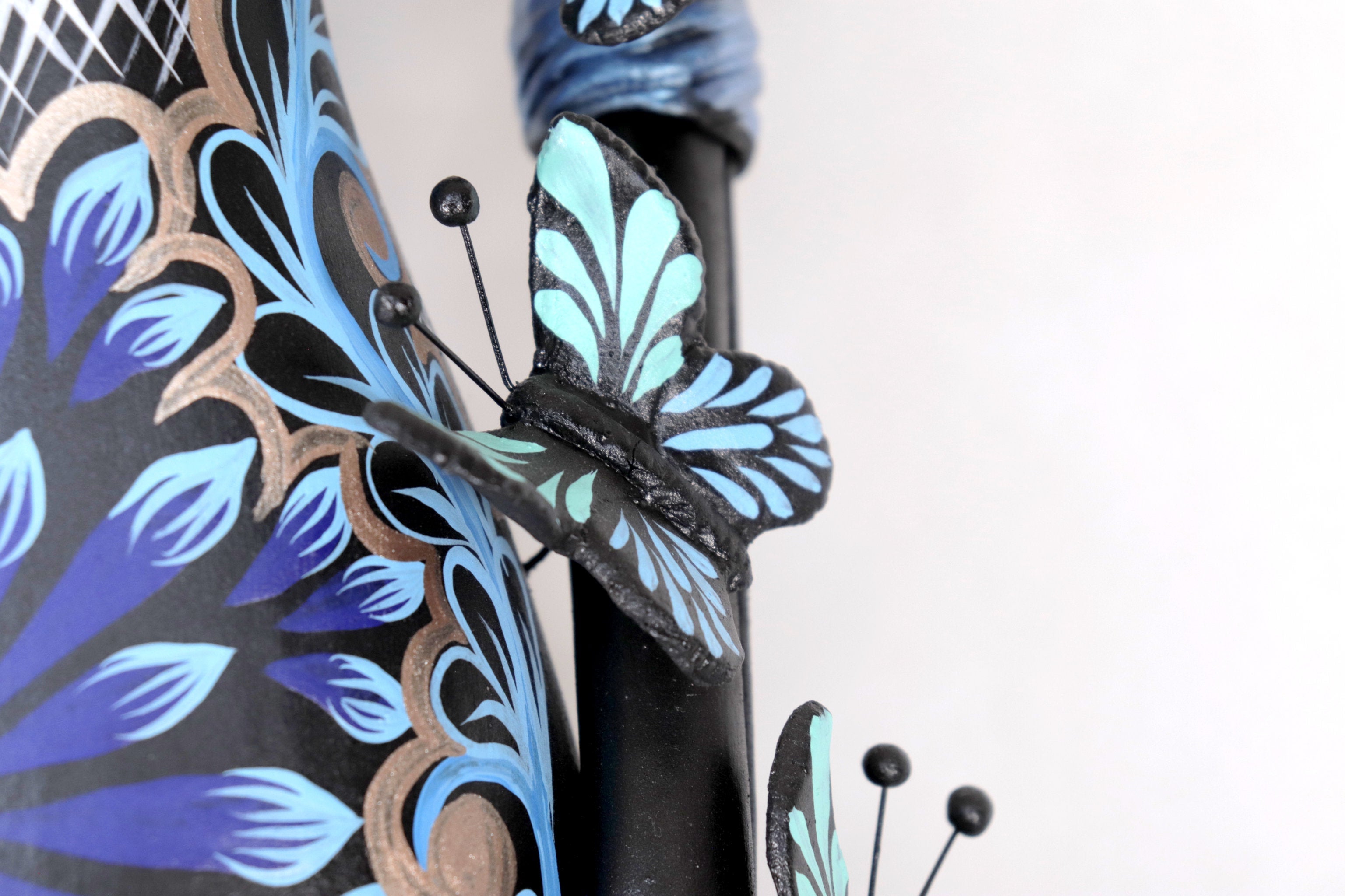 Catrina black with Butterflies Blue - 40 in. Adan