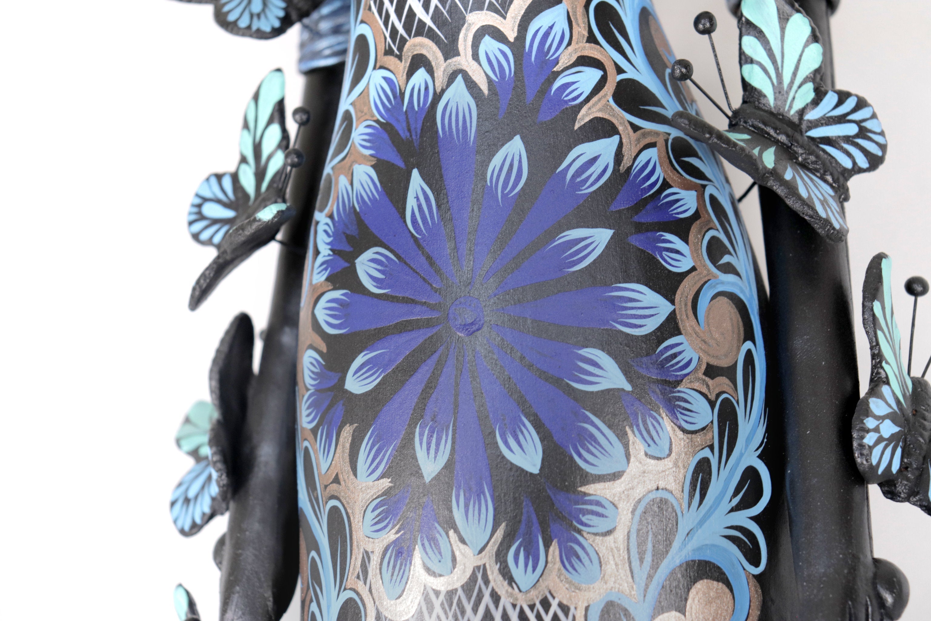 Catrina black with Butterflies Blue - 40 in. Adan
