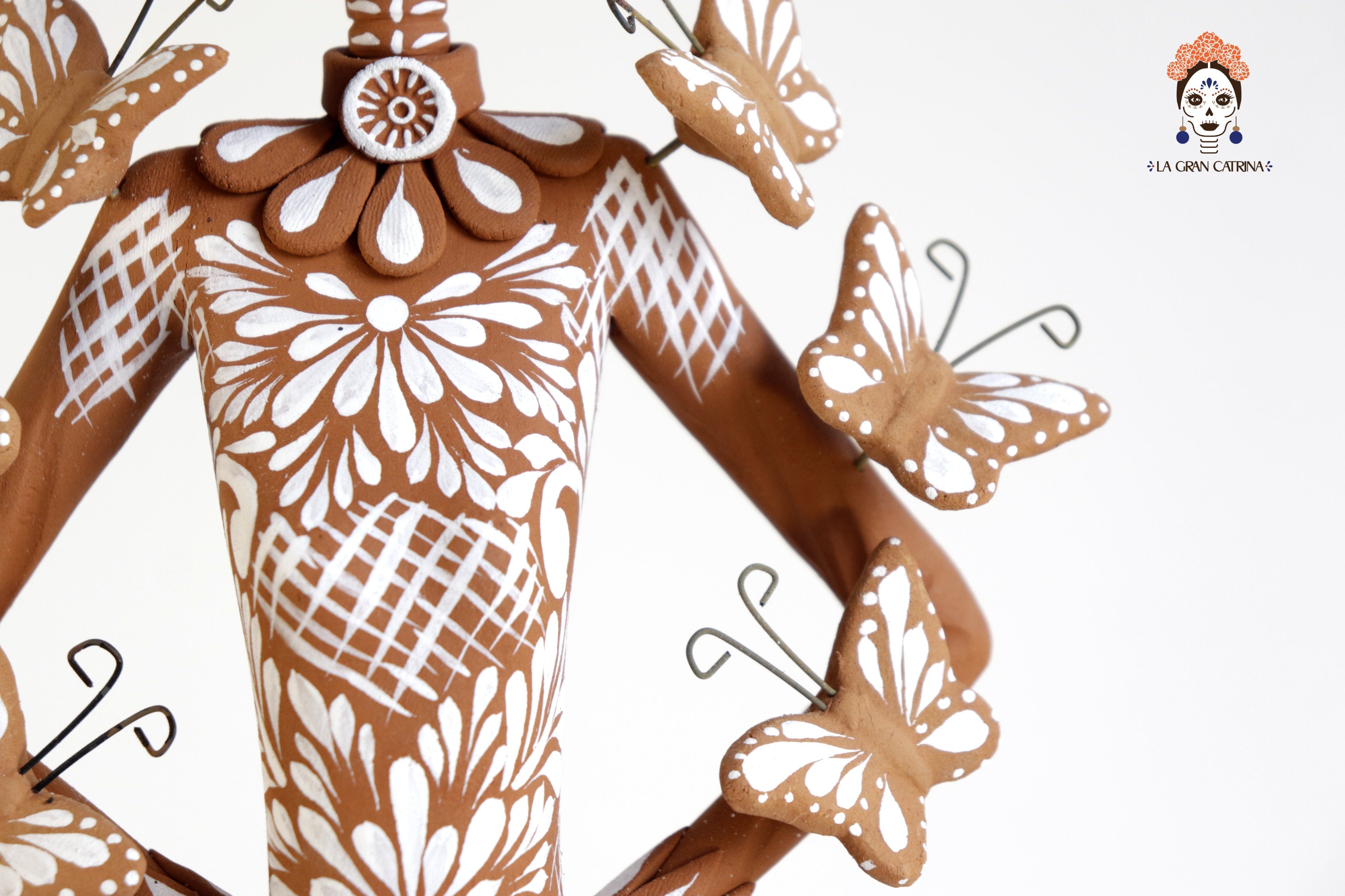 Catrina butterflies natural and white - 20 in. Jose Santiago Capula