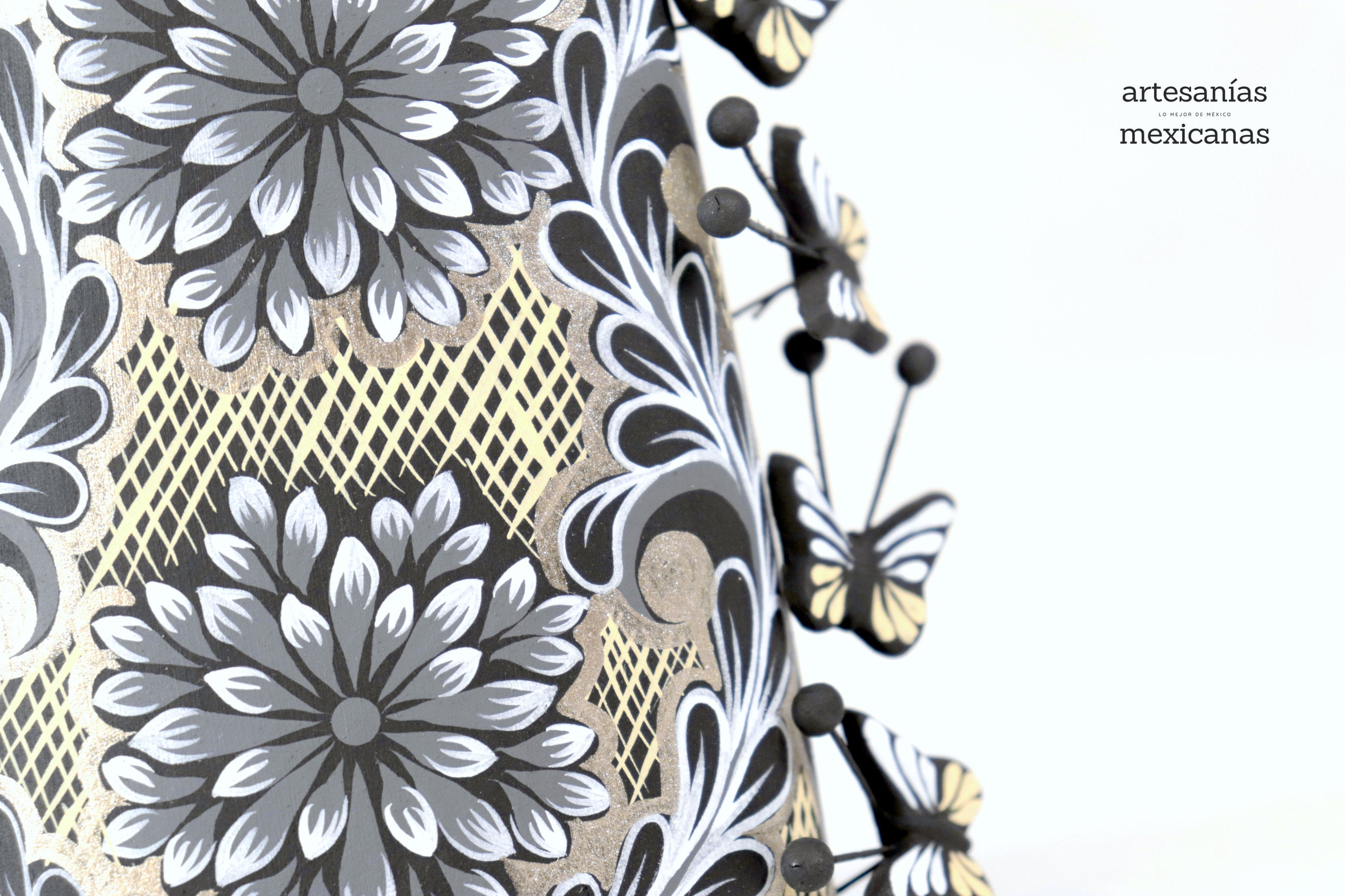Catrina of butterflies gray and yellow - 12 in. Adan