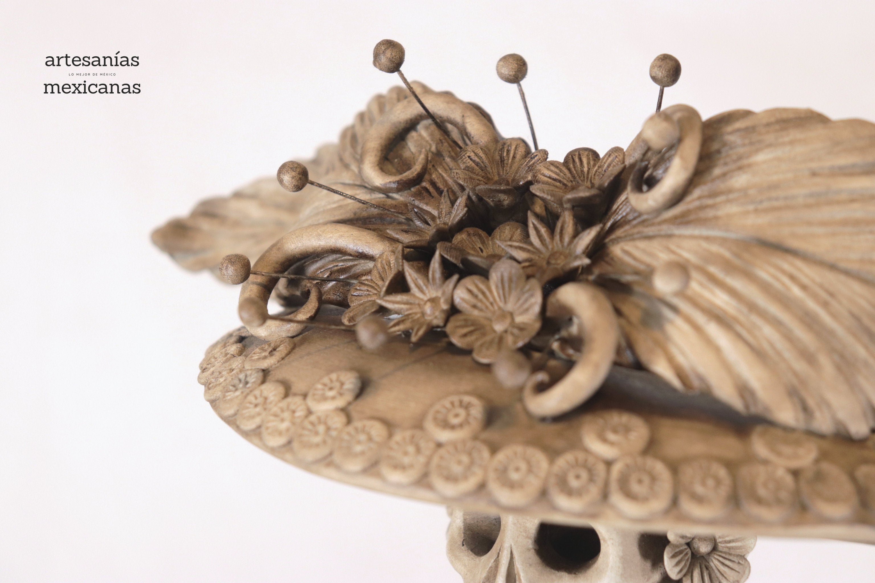 Catrina with calaveritas beige - 26 in. - in. Production Adan