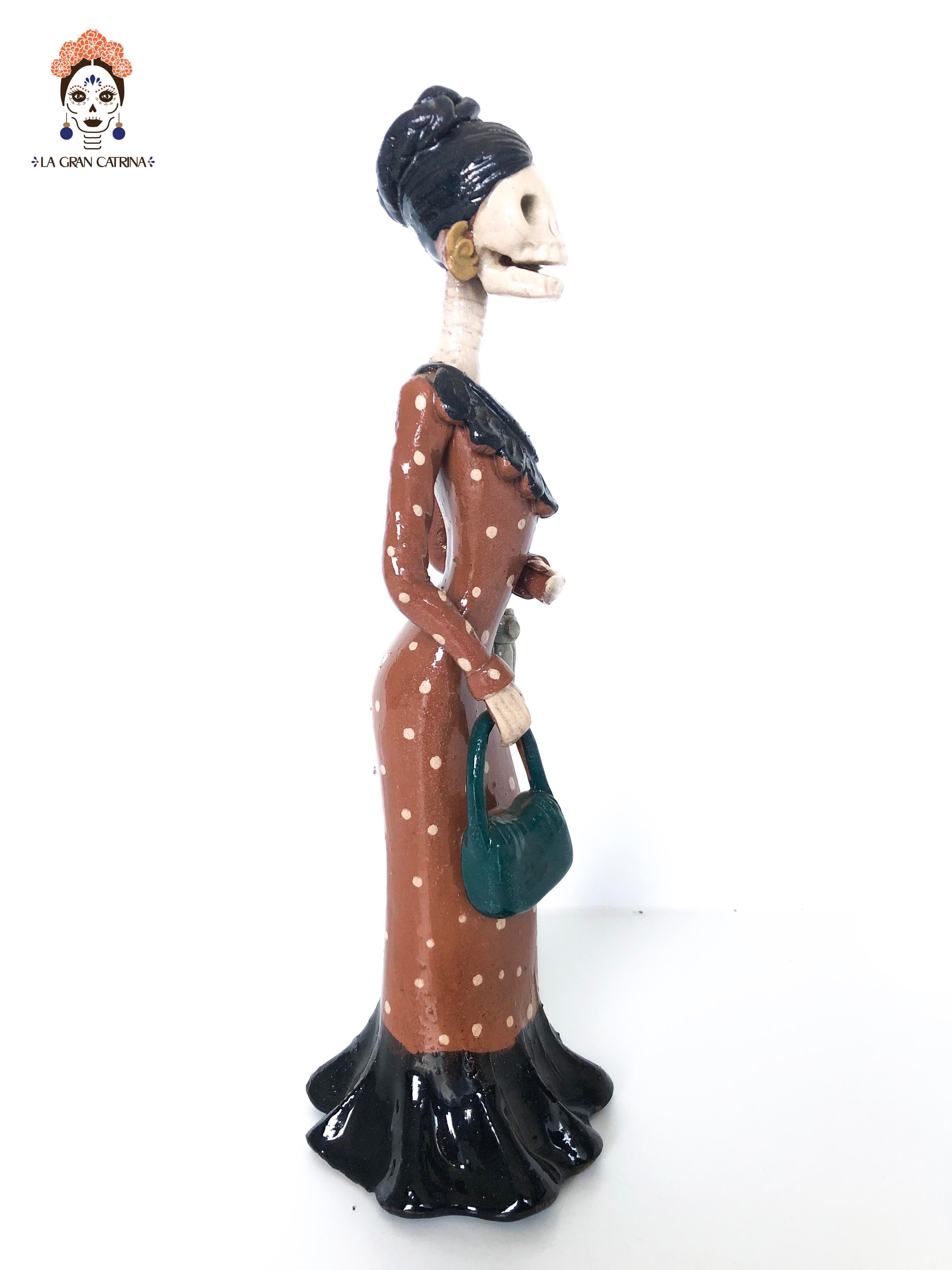 Catrina with paraguas vidriada - 10 in. Descontinuado